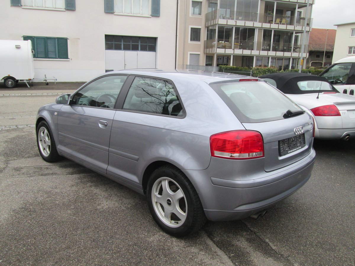 AUDI A3 2.0 FSI Attraction, Essence, Occasion / Utilisé, Manuelle - 3