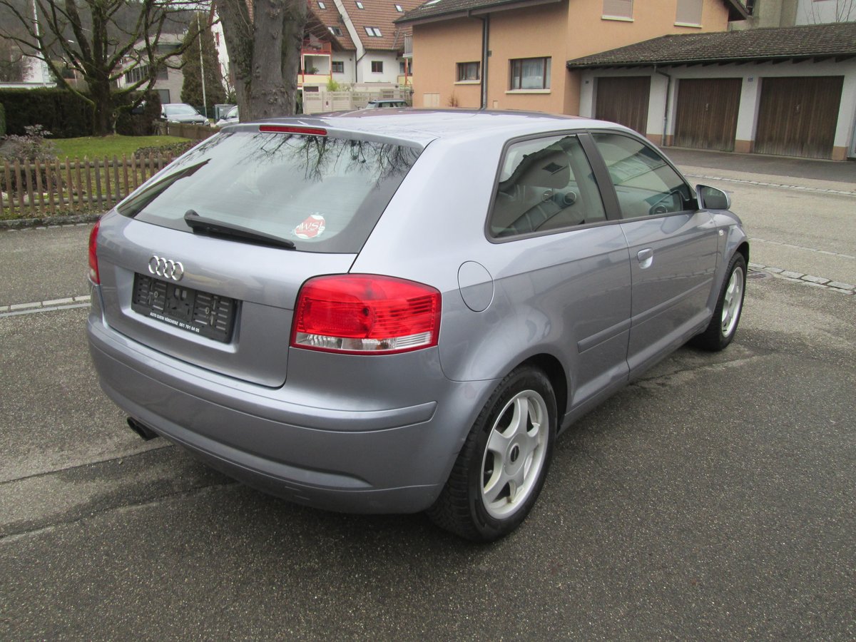 AUDI A3 2.0 FSI Attraction, Essence, Occasion / Utilisé, Manuelle - 5