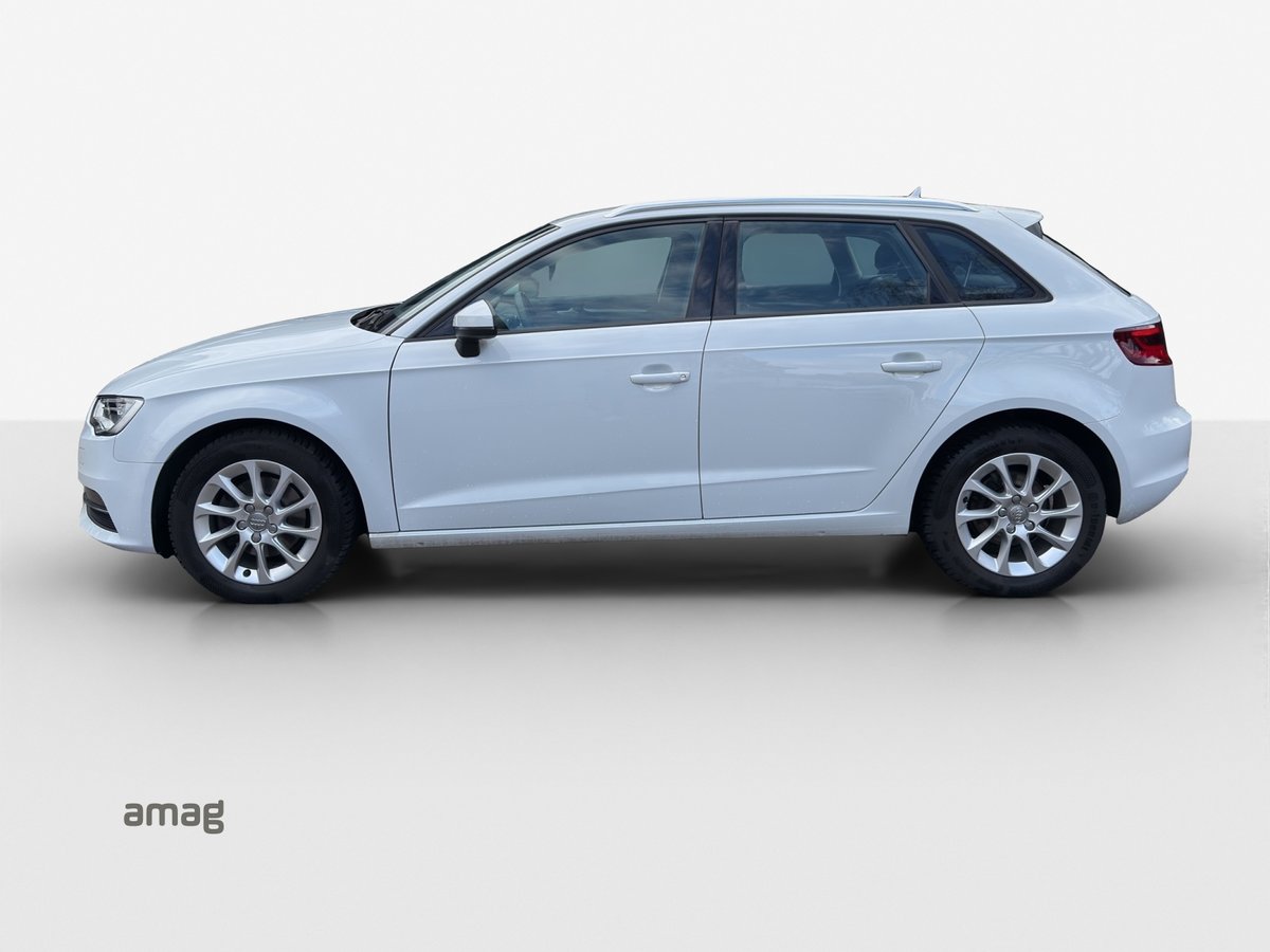 AUDI A3 Sportback 1.6 TDI Attraction, Diesel, Occasion / Utilisé, Manuelle - 2