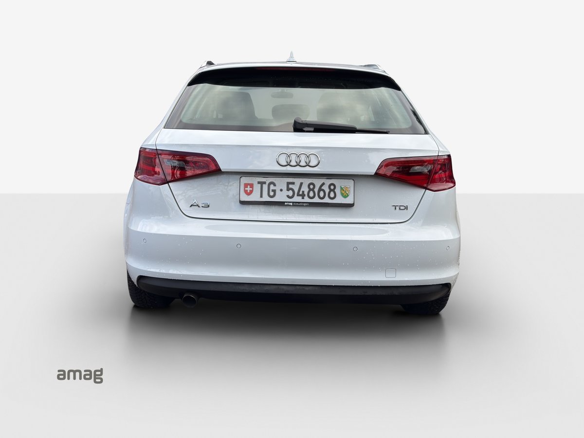 AUDI A3 Sportback 1.6 TDI Attraction, Diesel, Occasion / Utilisé, Manuelle - 3