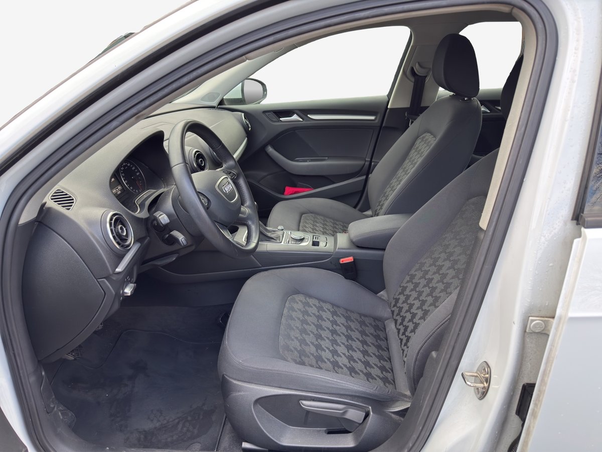AUDI A3 Sportback 1.6 TDI Attraction, Diesel, Occasion / Utilisé, Manuelle - 7