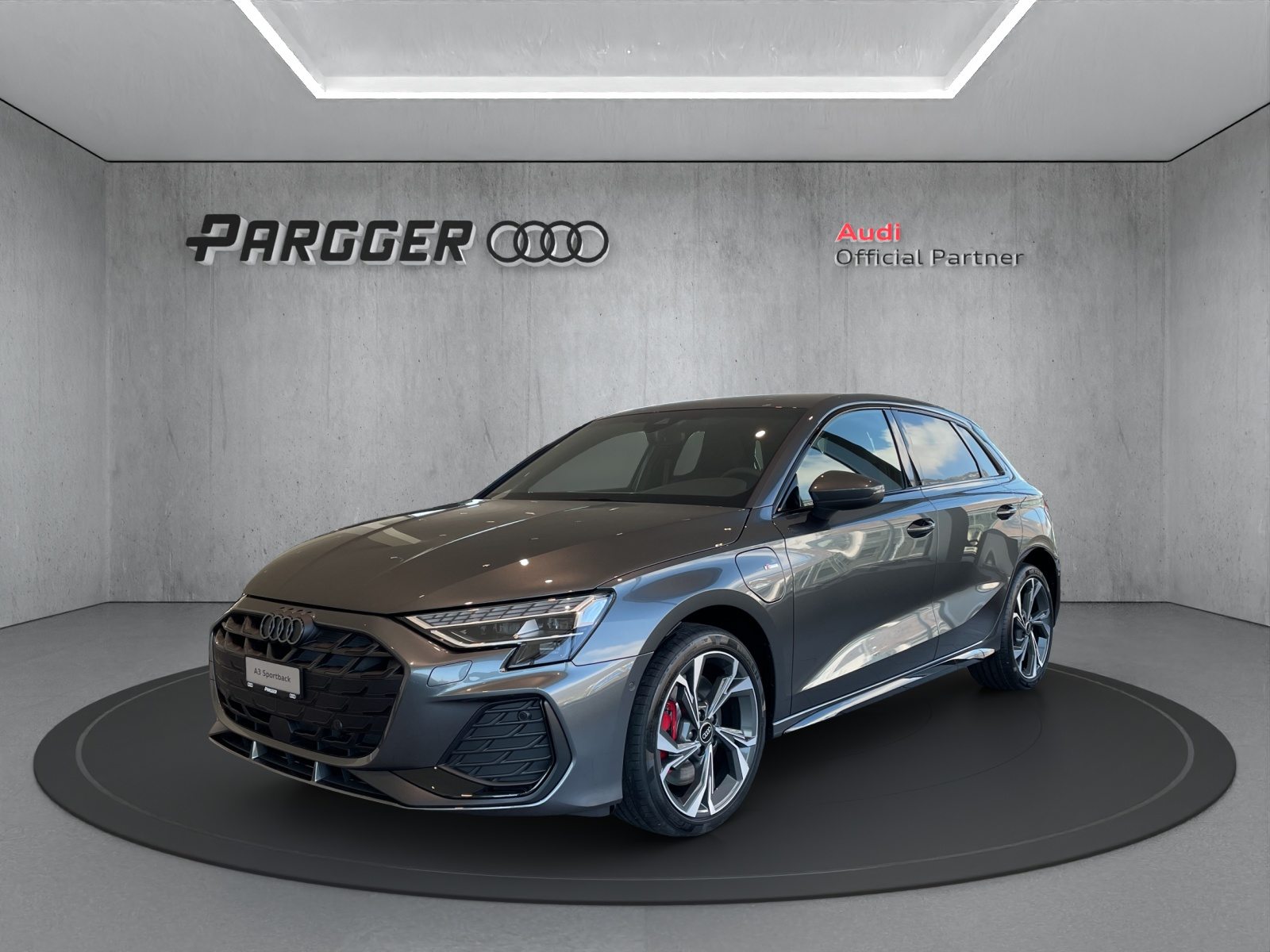 AUDI A3 Sportback 45 TFSI e S line Attraction