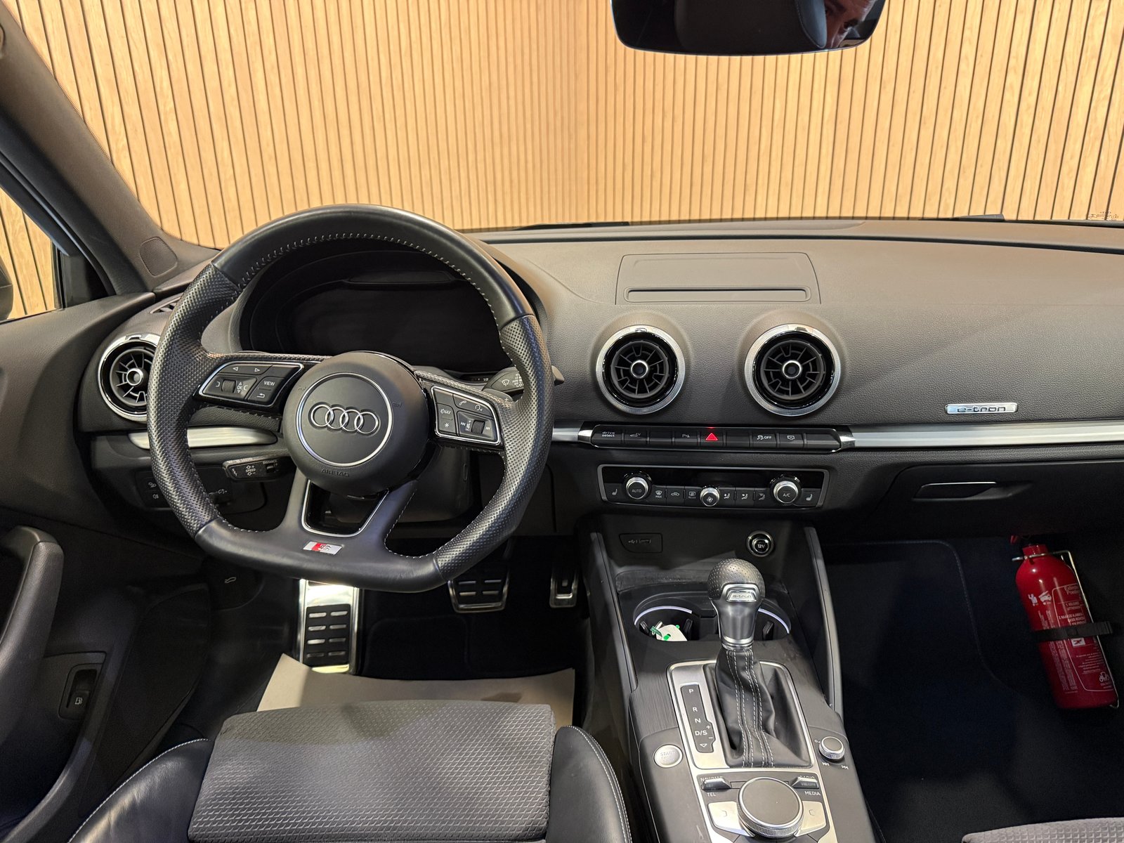 AUDI A3 Sportback 40 TFSI e-tron Sport S-tronic, Plug-in-Hybrid Petrol/Electric, Second hand / Used, Automatic - 6