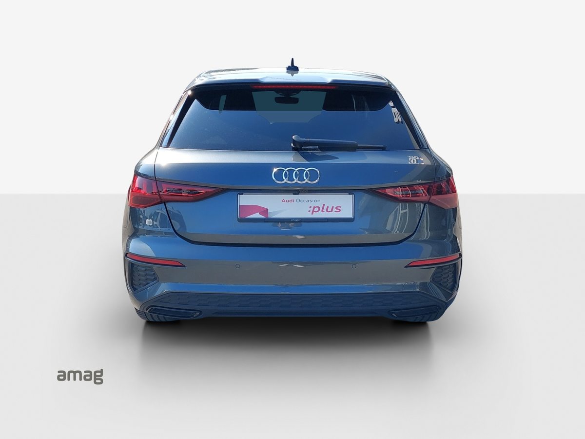 AUDI A3 SB 40 TFSI e S tronic, Full-Hybrid Petrol/Electric, Second hand / Used, Automatic - 3