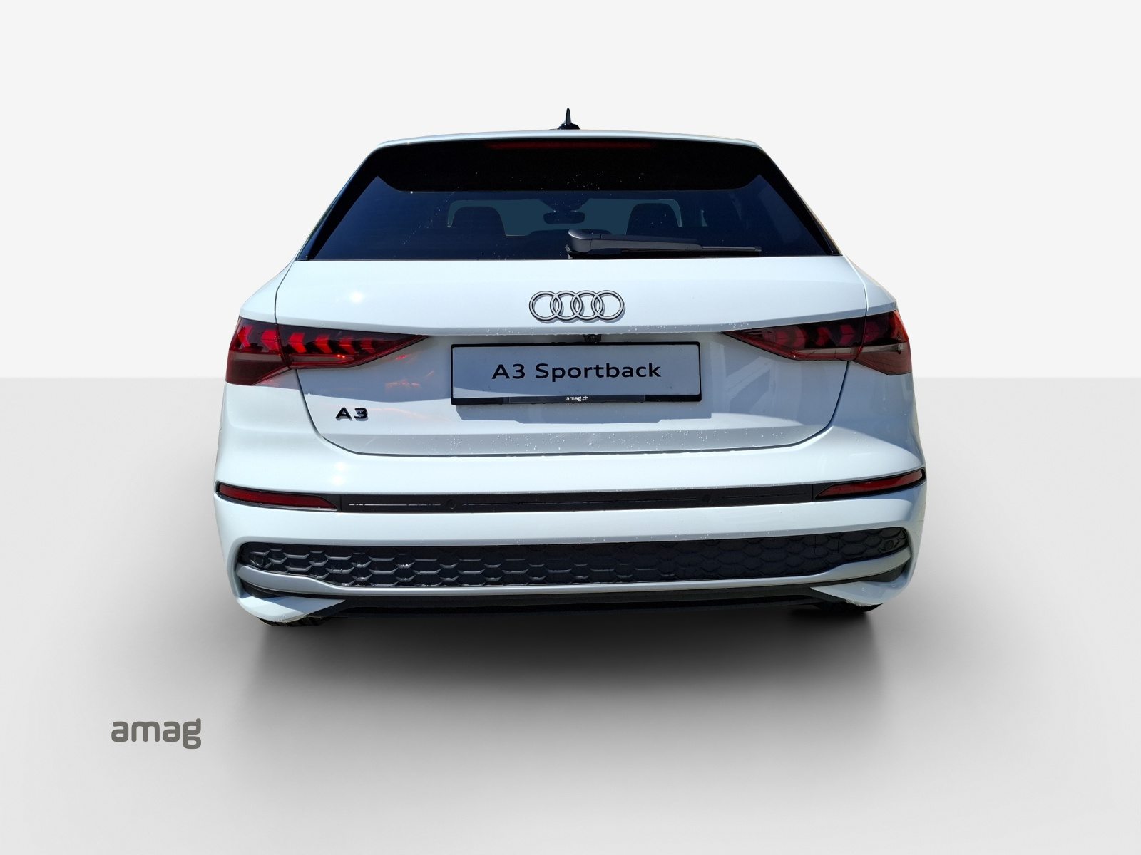 AUDI A3 Sportback 40 TFSI e advanced Attraction, Hybride Intégral Essence/Électricité, Occasion / Utilisé, Automatique - 4