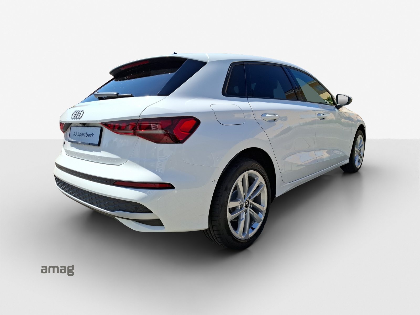 AUDI A3 Sportback 40 TFSI e advanced Attraction, Hybride Intégral Essence/Électricité, Occasion / Utilisé, Automatique - 5