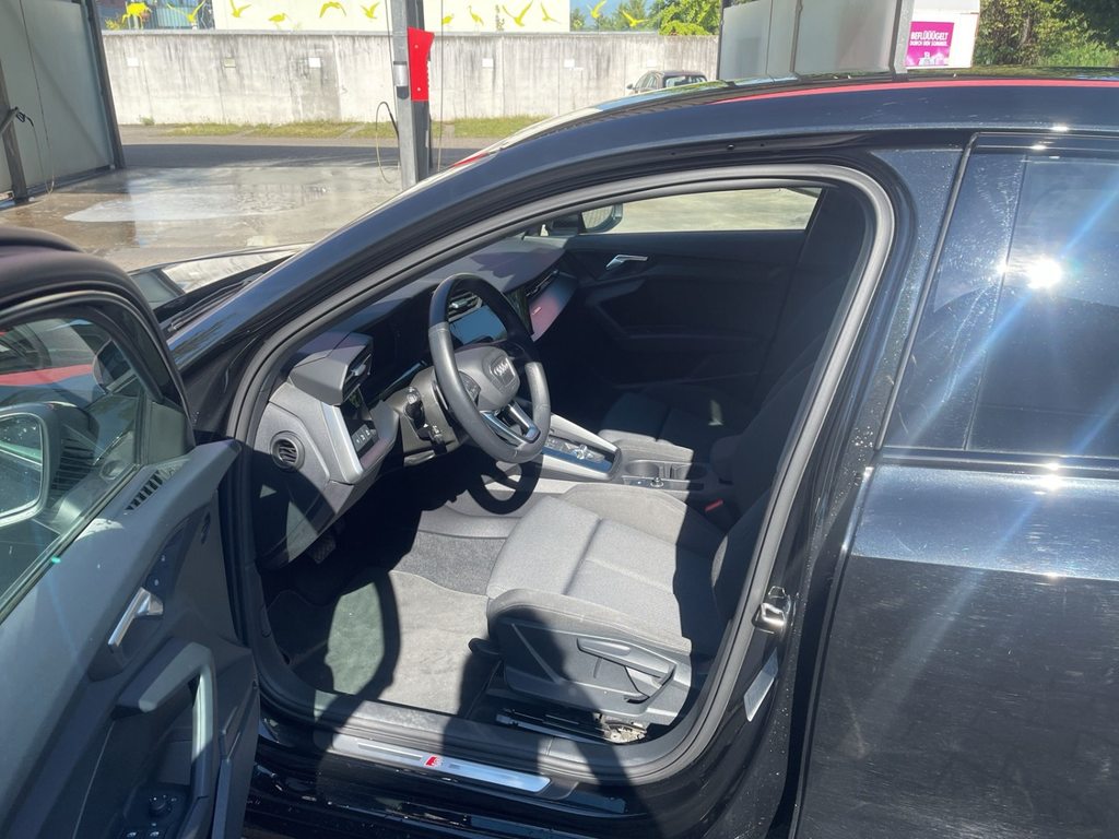 AUDI A3 Sportback 1.5 35 TFSI S-Tronic, Mild-Hybrid Petrol/Electric, Second hand / Used, Automatic - 5