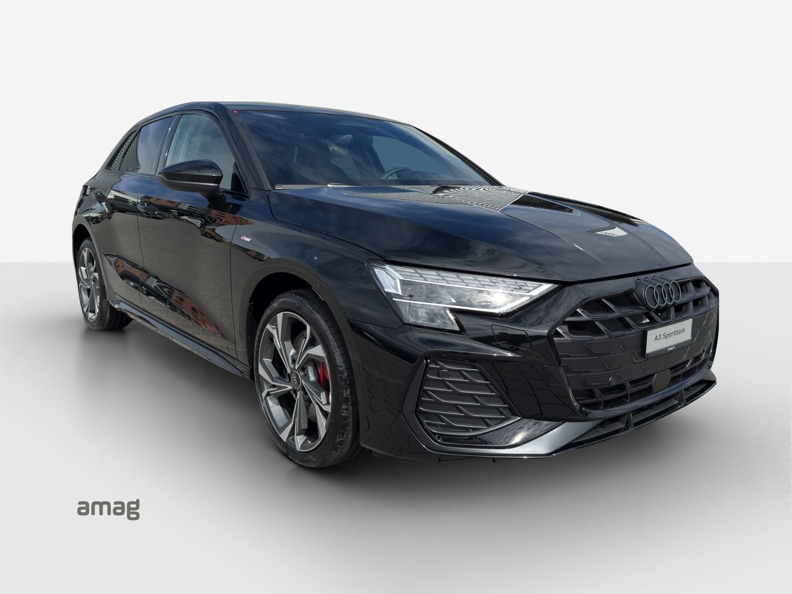 AUDI A3 Sportback TFSI e 200 kW S line Attraction, Full-Hybrid Petrol/Electric, Second hand / Used, Automatic - 6