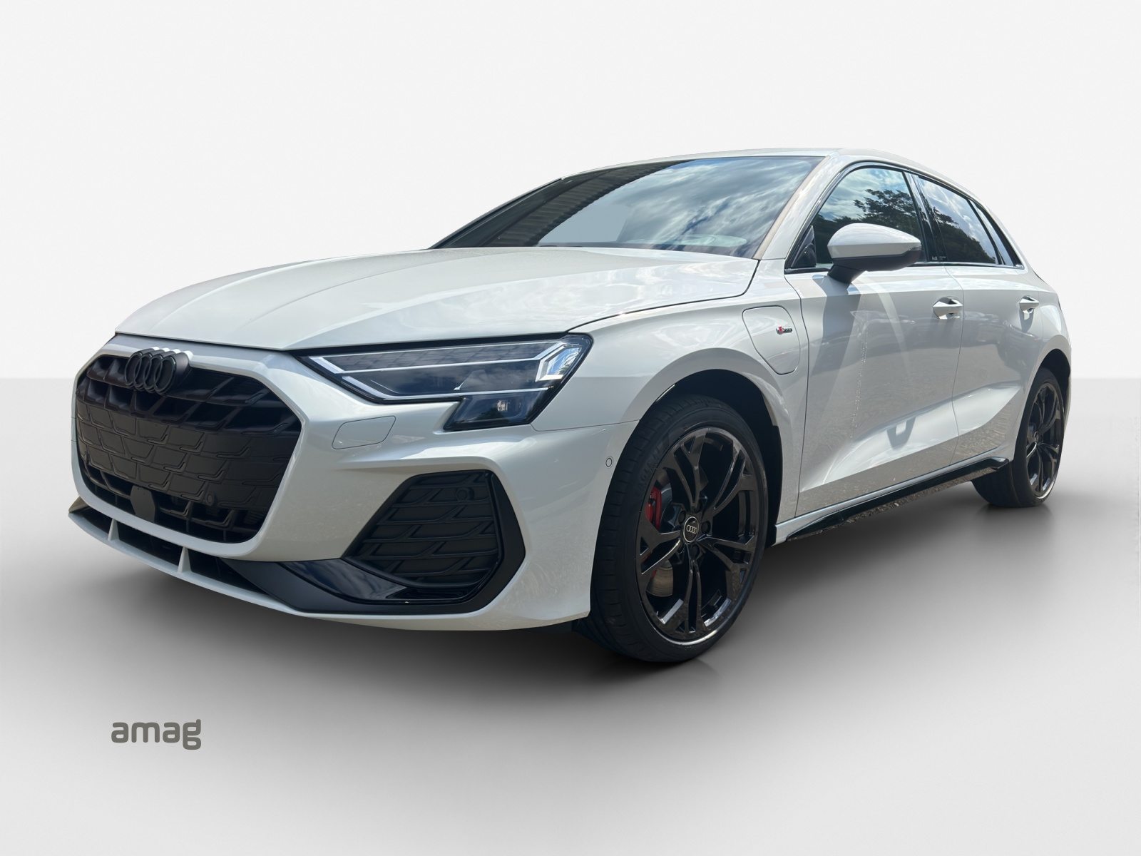 AUDI A3 Sportback TFSI e 200 kW S line Attraction