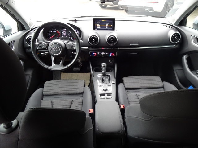 AUDI A3 Sportback 2.0 TDI 150 S-Tronic, Diesel, Second hand / Used, Automatic - 2