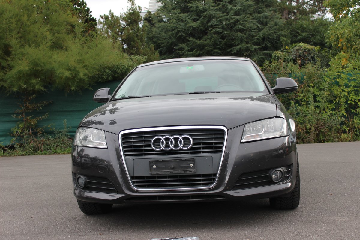 AUDI A3 Sportback 1.8 TFSI Ambiente S-tronic, Essence, Occasion / Utilisé, Automatique