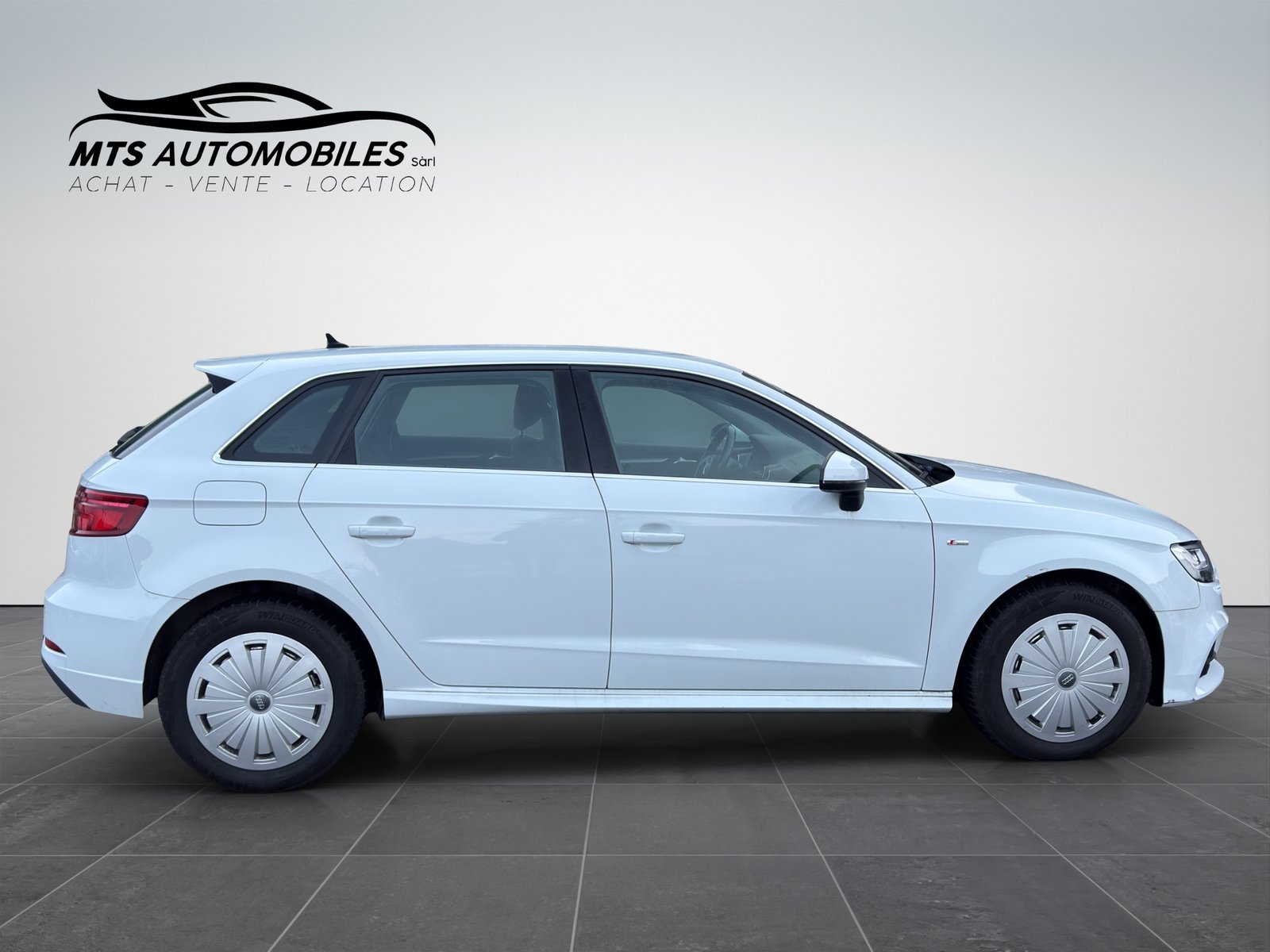 AUDI A3 Sportback 30 TDI S-tronic, Diesel, Second hand / Used, Automatic - 7