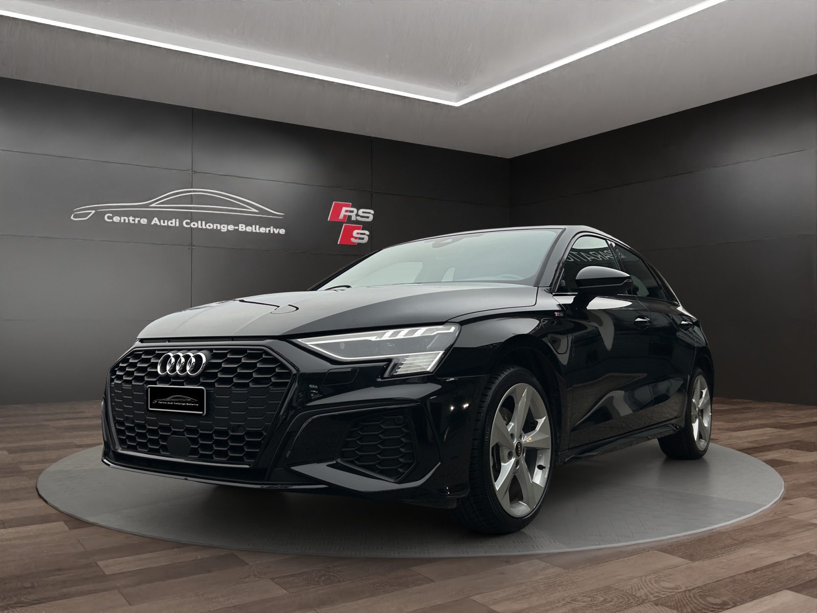 AUDI A3 Sportback 40 TFSI e S line, Voll-Hybrid Benzin/Elektro, Occasion / Gebraucht, Automat