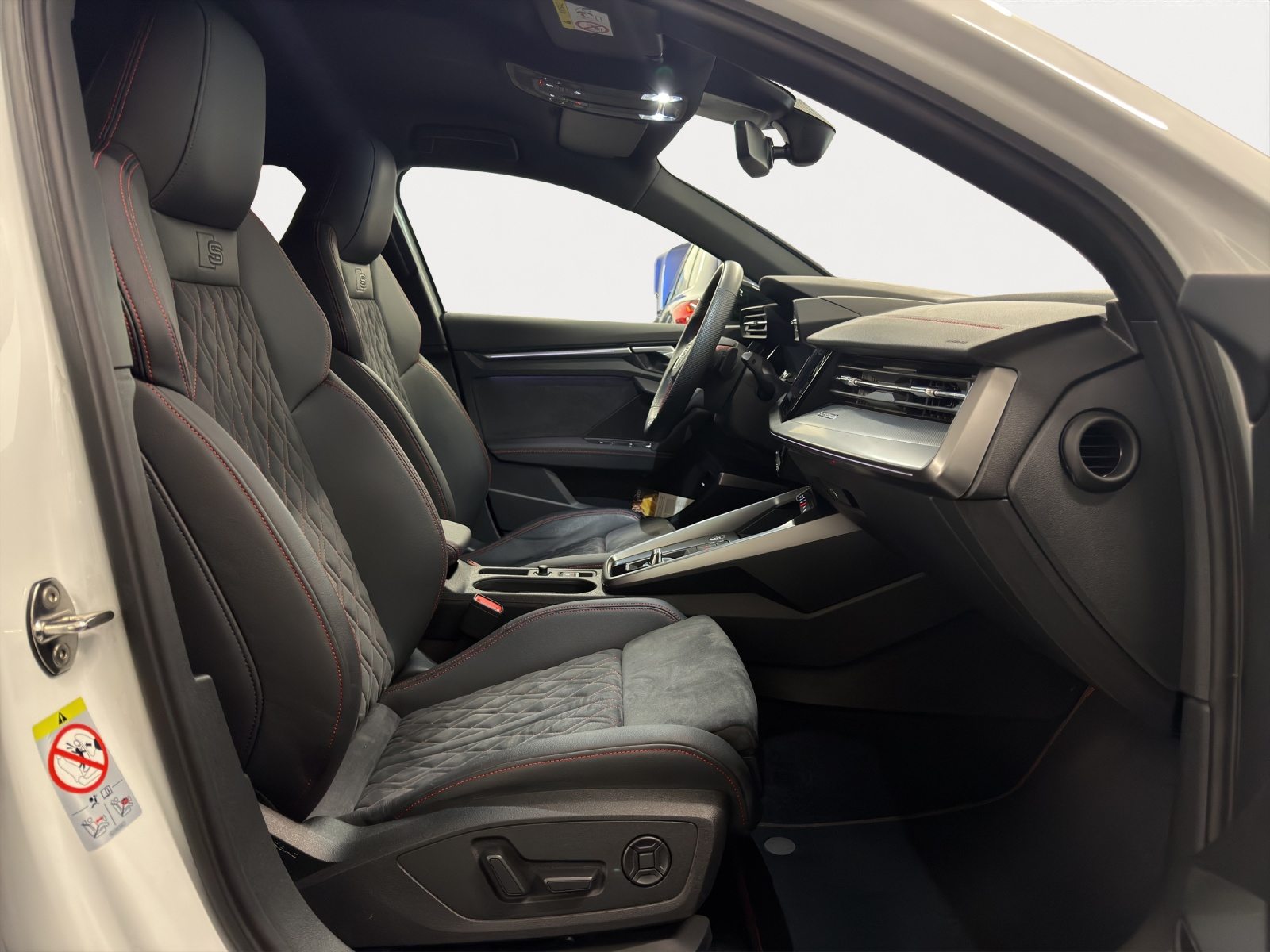 AUDI A3 Sportback 40 TFSI S line, Essence, Occasion / Utilisé, Automatique - 7