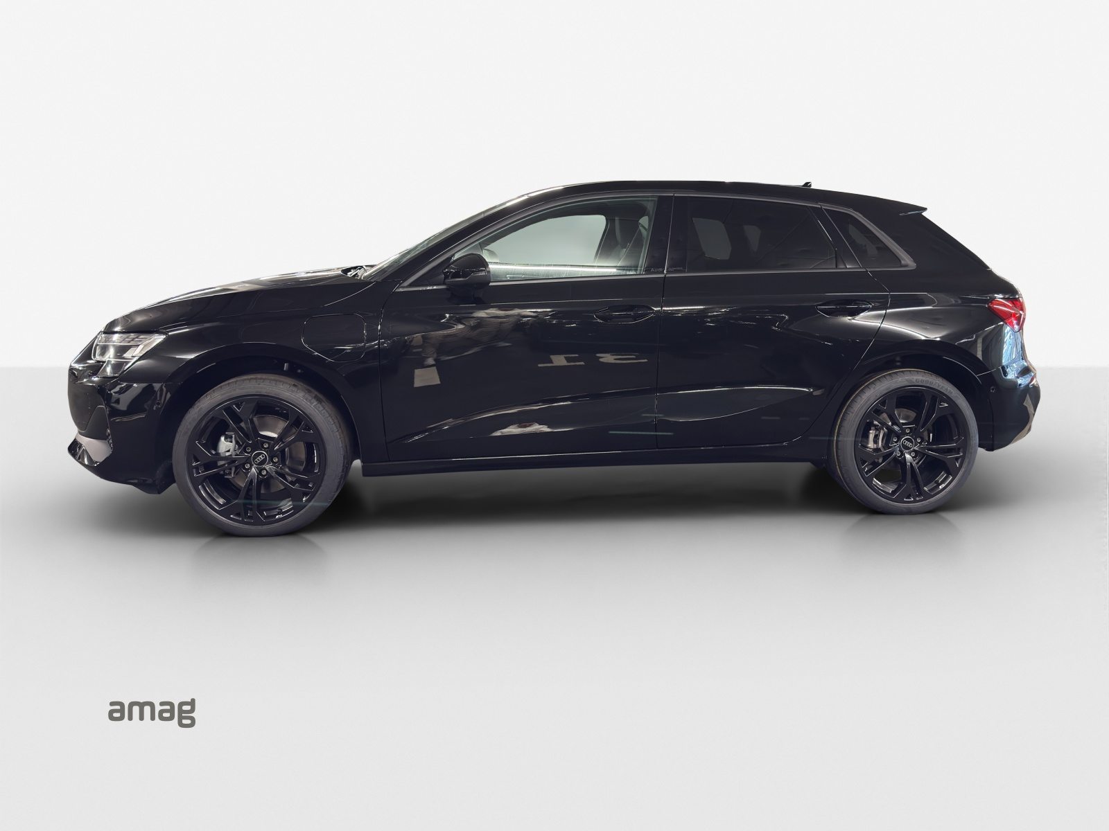 AUDI A3 Sportback TFSI e 150 kW Attraction, Hybride Integrale Benzina/Elettrica, Occasioni / Usate, Automatico - 2