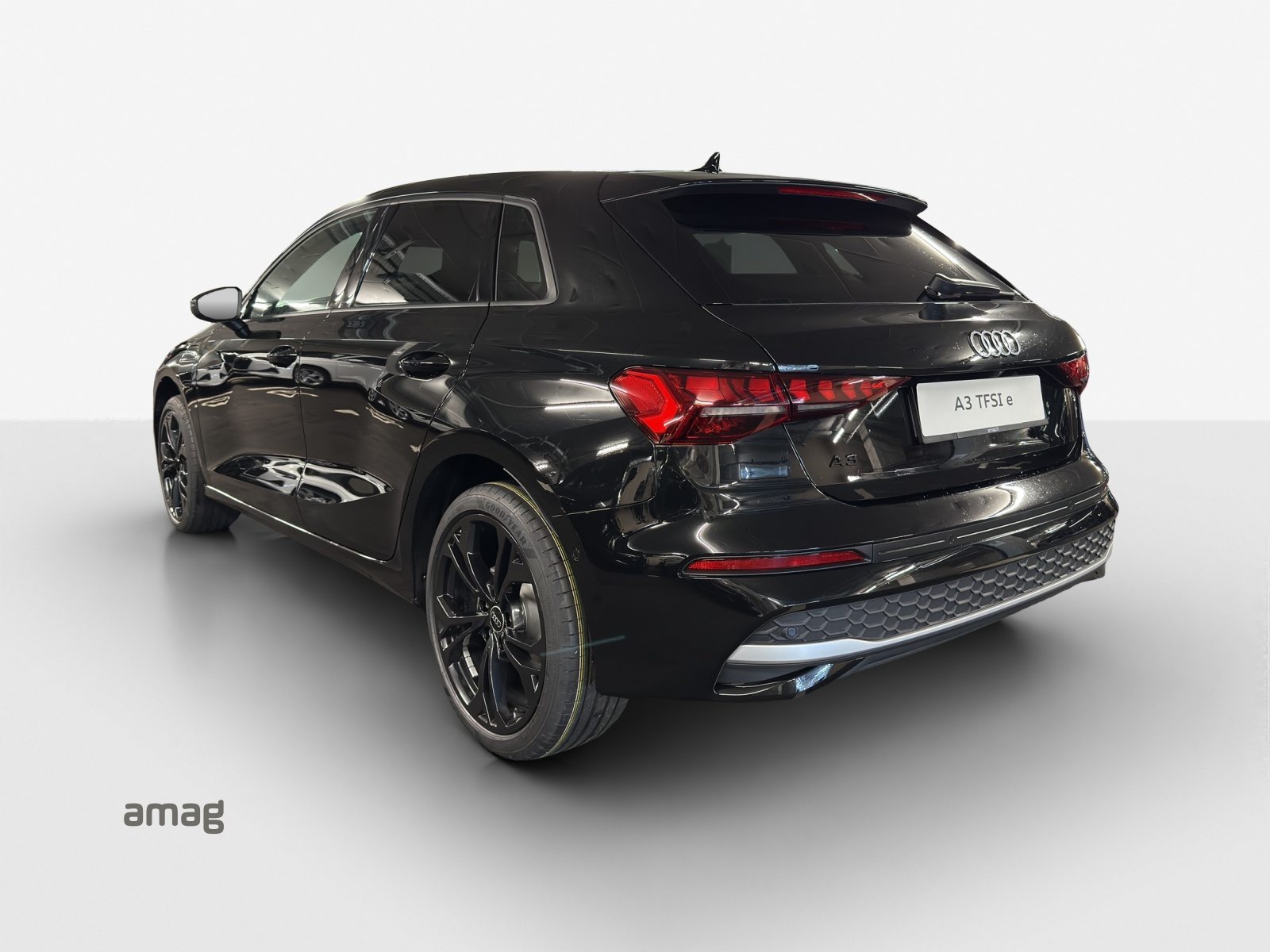 AUDI A3 Sportback TFSI e 150 kW Attraction, Hybride Integrale Benzina/Elettrica, Occasioni / Usate, Automatico - 3