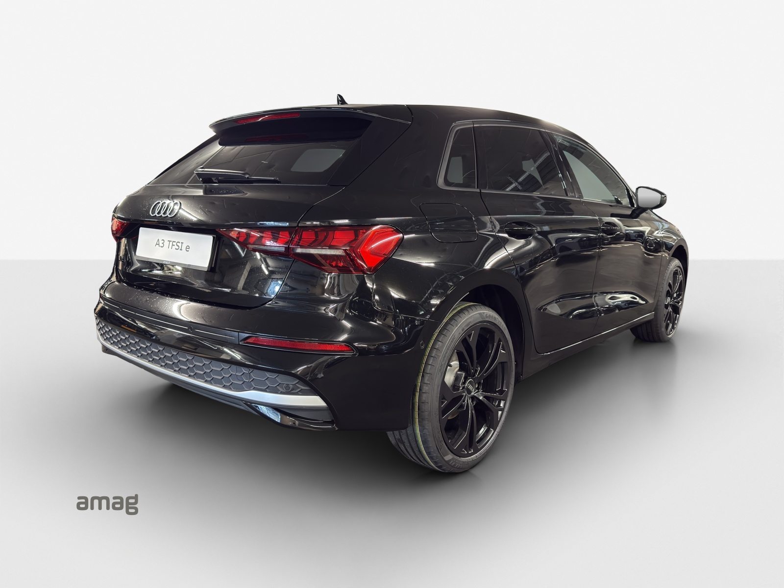 AUDI A3 Sportback TFSI e 150 kW Attraction, Hybride Integrale Benzina/Elettrica, Occasioni / Usate, Automatico - 5