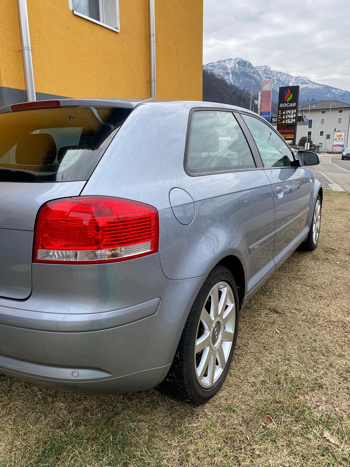 AUDI A3 2.0 TDI Ambiente, Diesel, Second hand / Used, Manual - 6