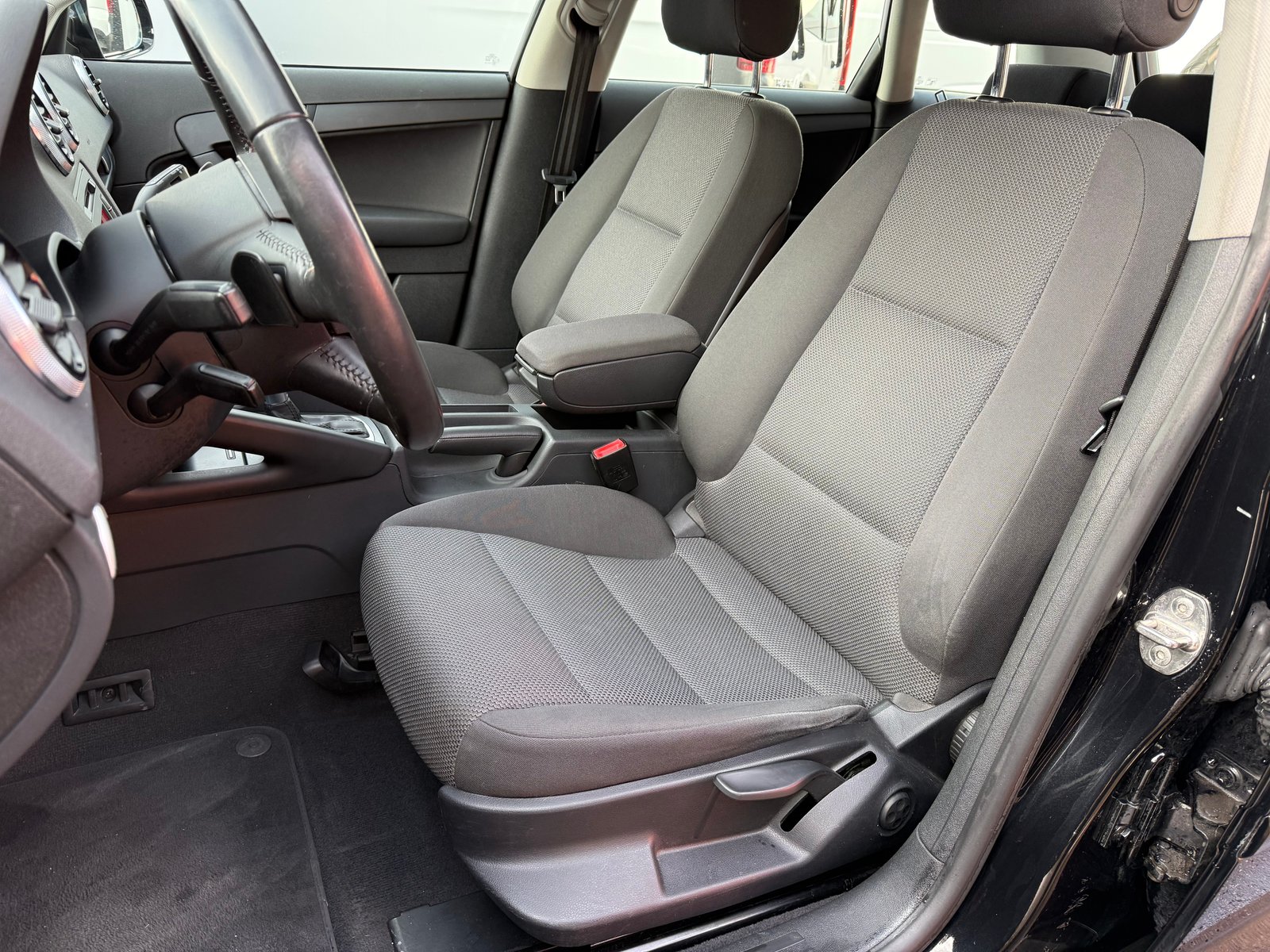 AUDI A3 Sportback 1.6 TDI Attraction S-tronic, Diesel, Occasion / Utilisé, Automatique - 6