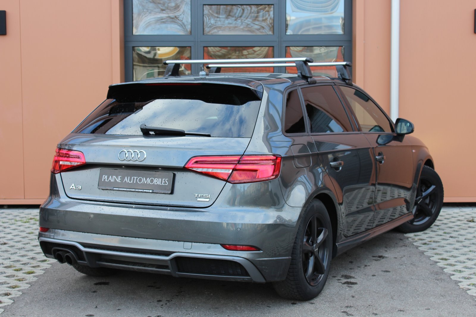 AUDI A3 Sportback 1.4 TFSI Sport S-tronic ABT 180' - Pack S-Line , Petrol, Second hand / Used, Automatic - 7