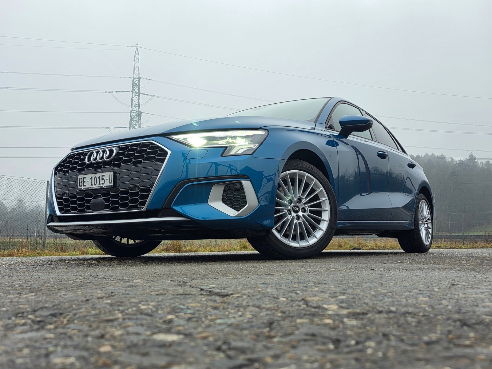 AUDI A3 Sportback 35 TFSI advanced Attraction, Petrol, Second hand / Used, Manual - 7