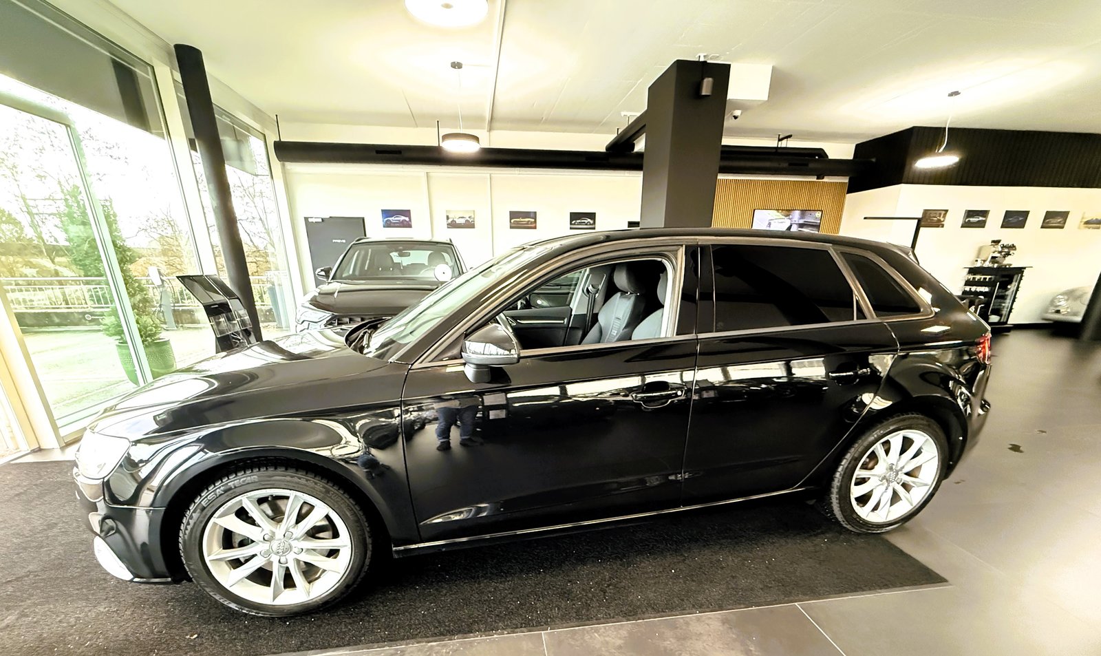 AUDI A3 Sportback 2.0 TDI Sport S-tronic quattro, Diesel, Second hand / Used, Automatic - 2