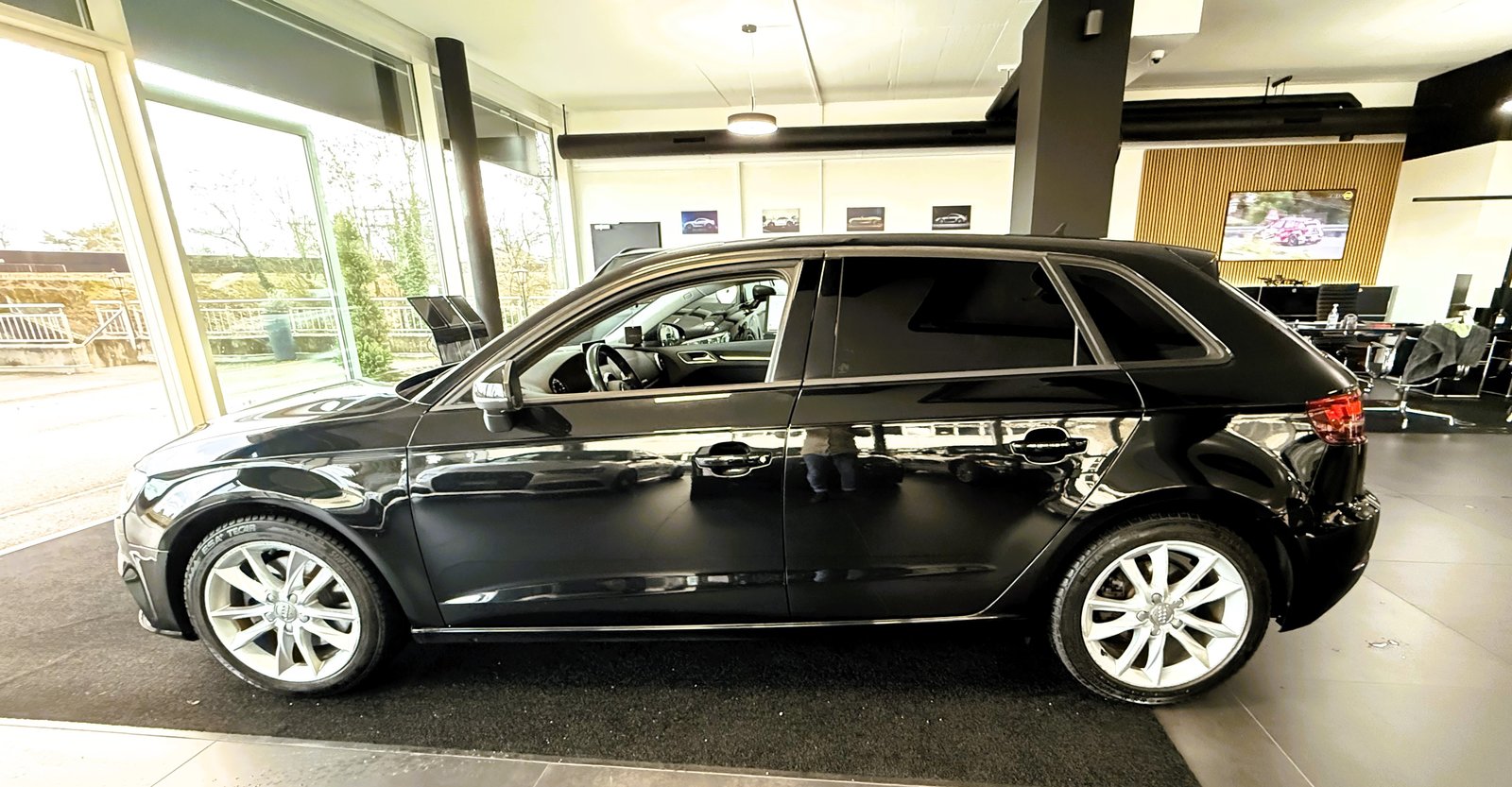 AUDI A3 Sportback 2.0 TDI Sport S-tronic quattro, Diesel, Second hand / Used, Automatic - 3
