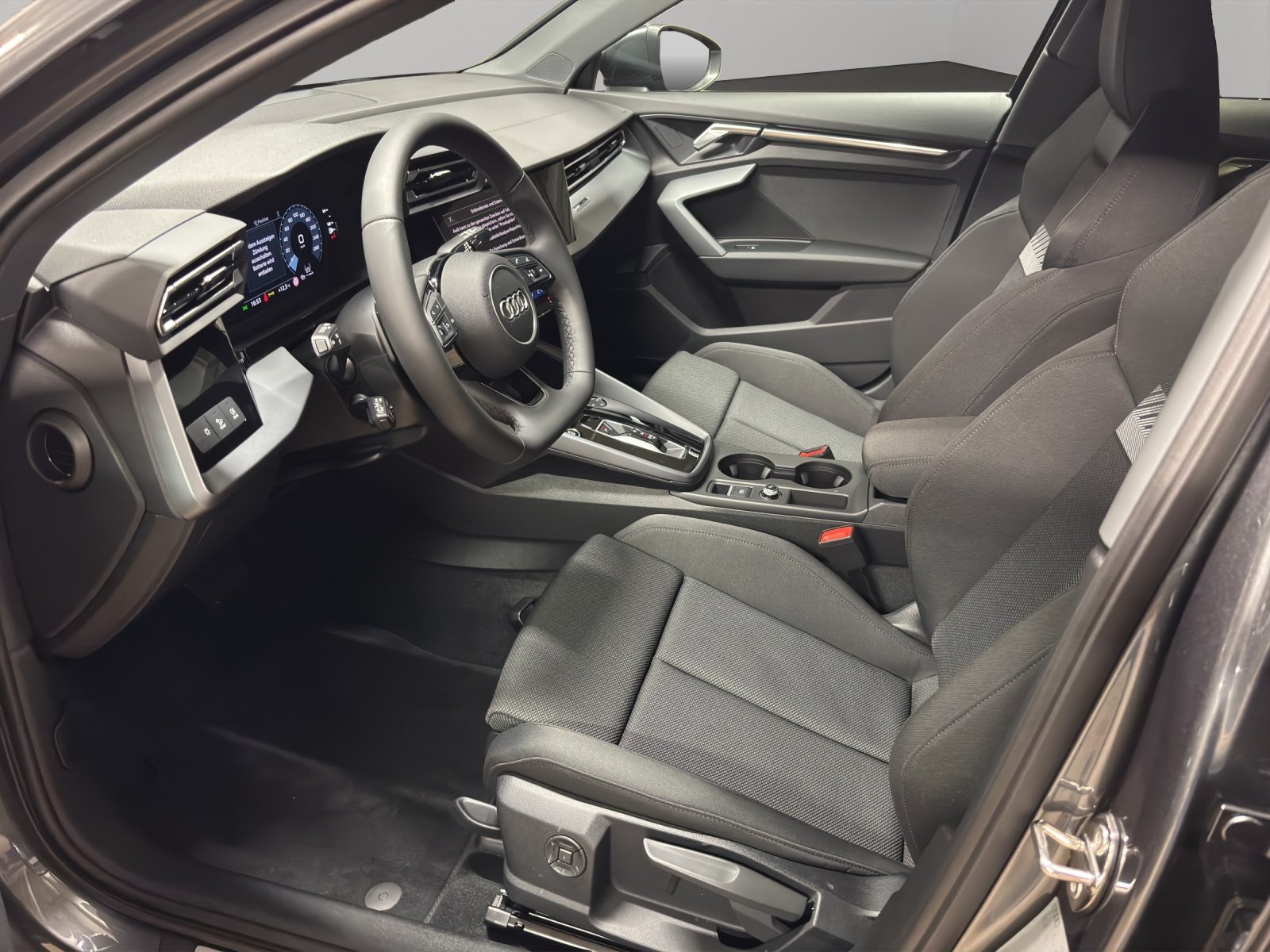 AUDI A3 Sportback 1.5 35 TFSI S Line S-Tronic, Mild-Hybrid Benzin/Elektro, Occasion / Gebraucht, Automatik - 5