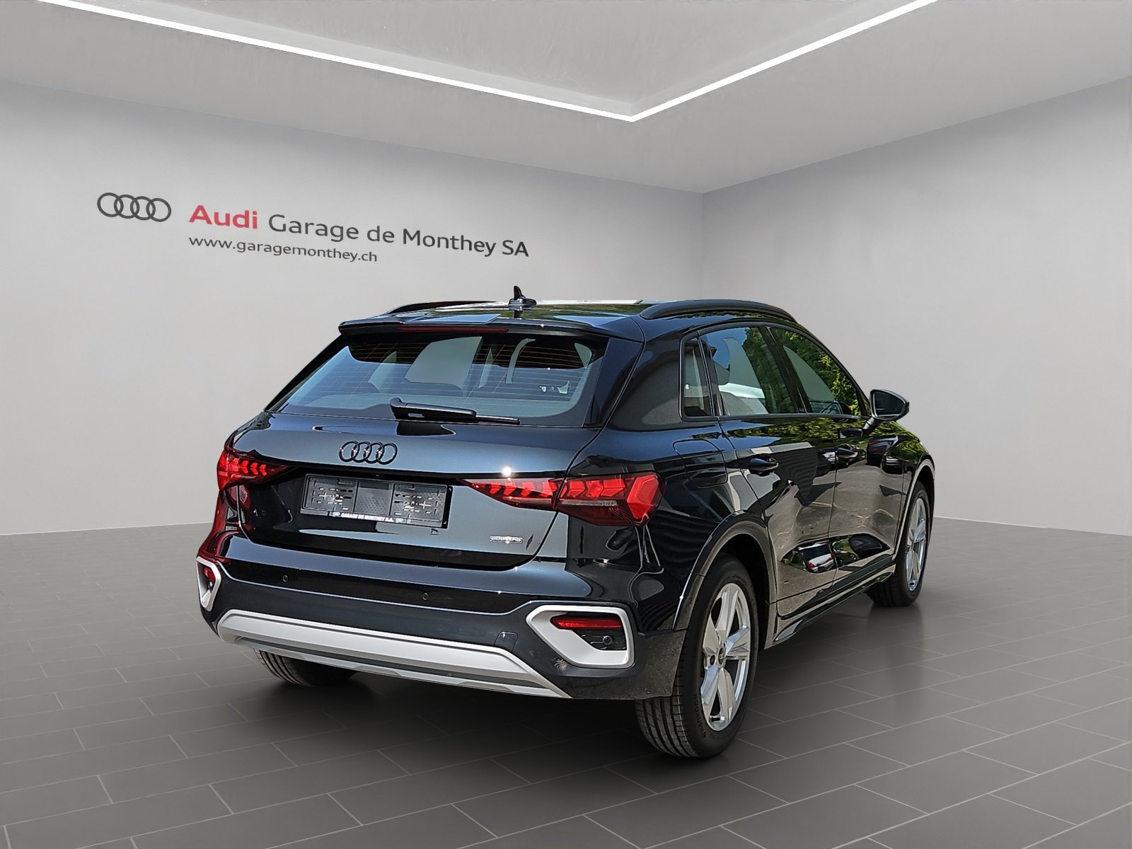 AUDI A3 allstreet 40 TFSI S-tronic quatttro, Essence, Occasion / Utilisé, Automatique - 4