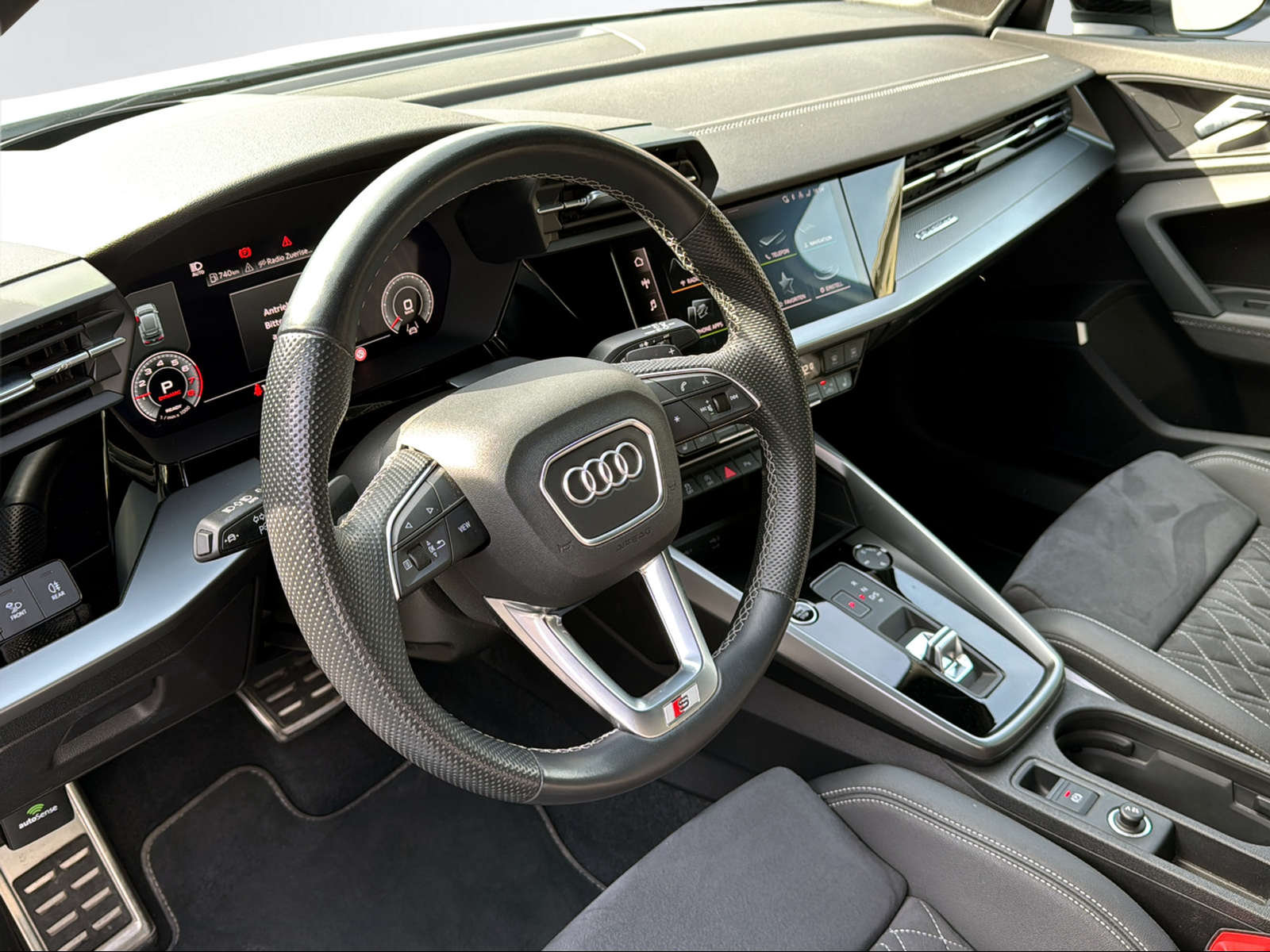 AUDI A3 Sportback 2.0 40 TFSI S Line quattro S-Tronic, Mild-Hybrid Petrol/Electric, Second hand / Used, Automatic - 6