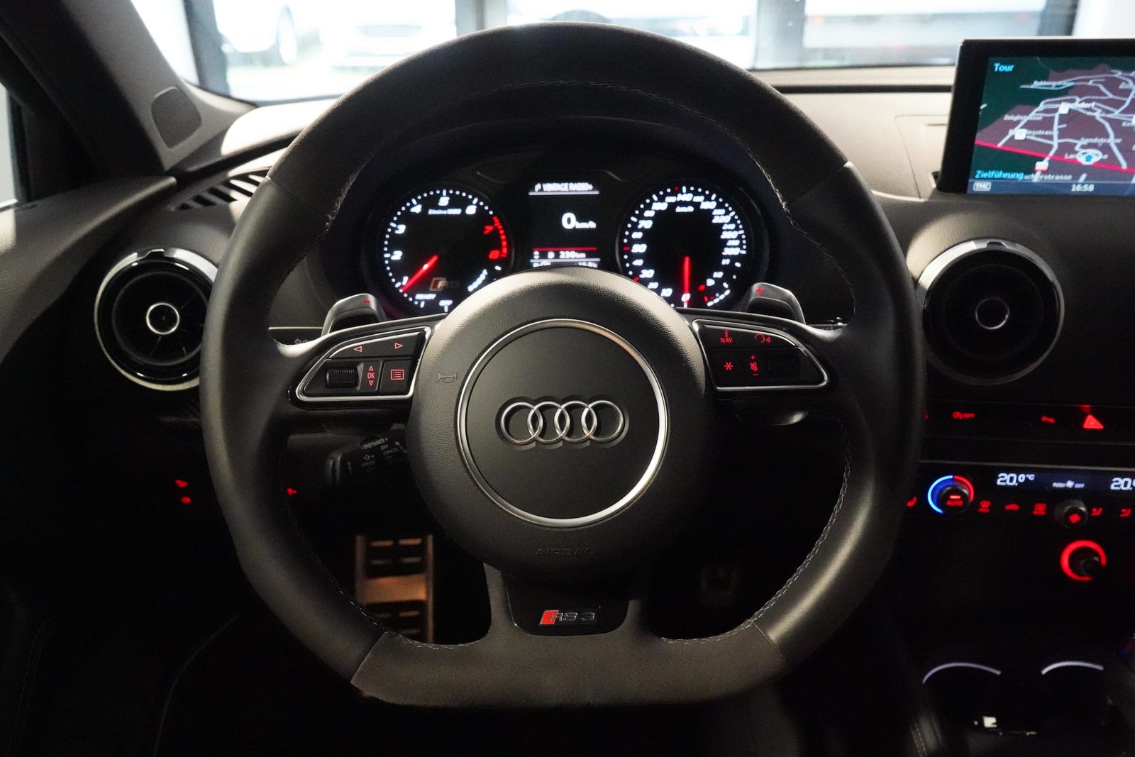 AUDI RS3 Sportback 2.5 T FSI quattro S-Tronic, Essence, Occasion / Utilisé, Automatique - 7