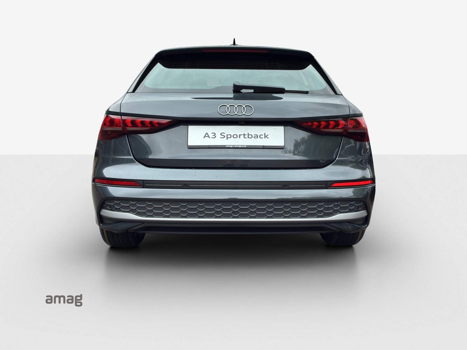 AUDI A3 Sportback TFSI 110 kW Attraction, Essence, Occasion / Utilisé, Automatique - 4