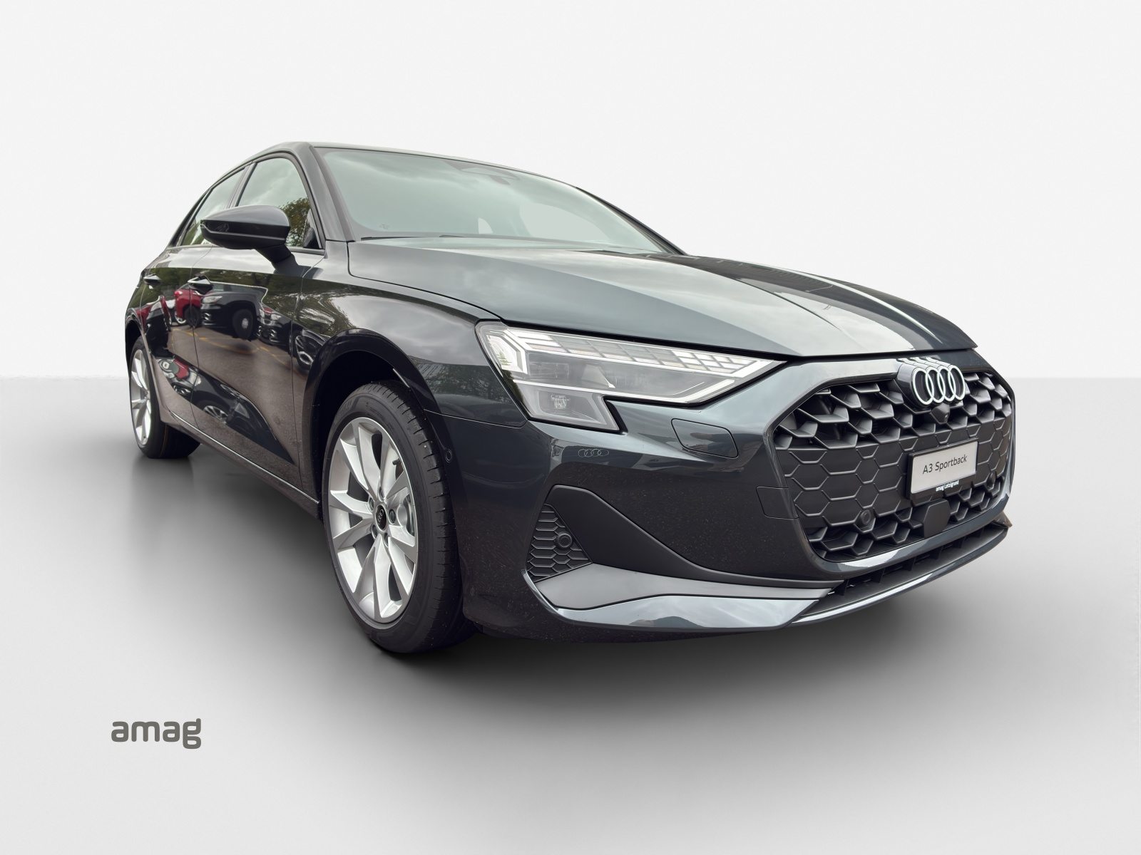 AUDI A3 Sportback TFSI 110 kW Attraction, Essence, Occasion / Utilisé, Automatique - 6
