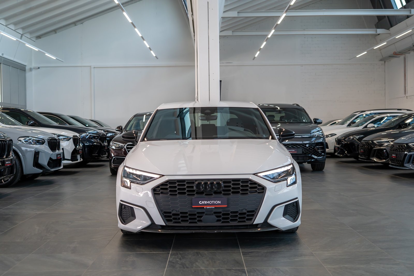 AUDI A3 Sportback / Virtual Cockpit / Tempomat /, Petrol, Second hand / Used, Manual - 2