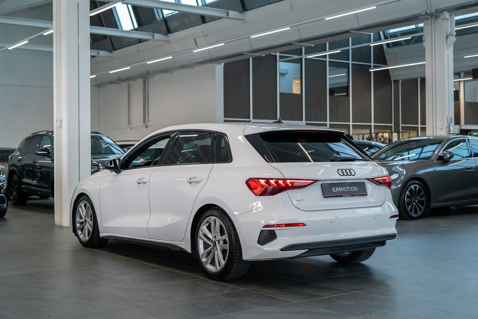AUDI A3 Sportback / Virtual Cockpit / Tempomat /, Petrol, Second hand / Used, Manual - 7