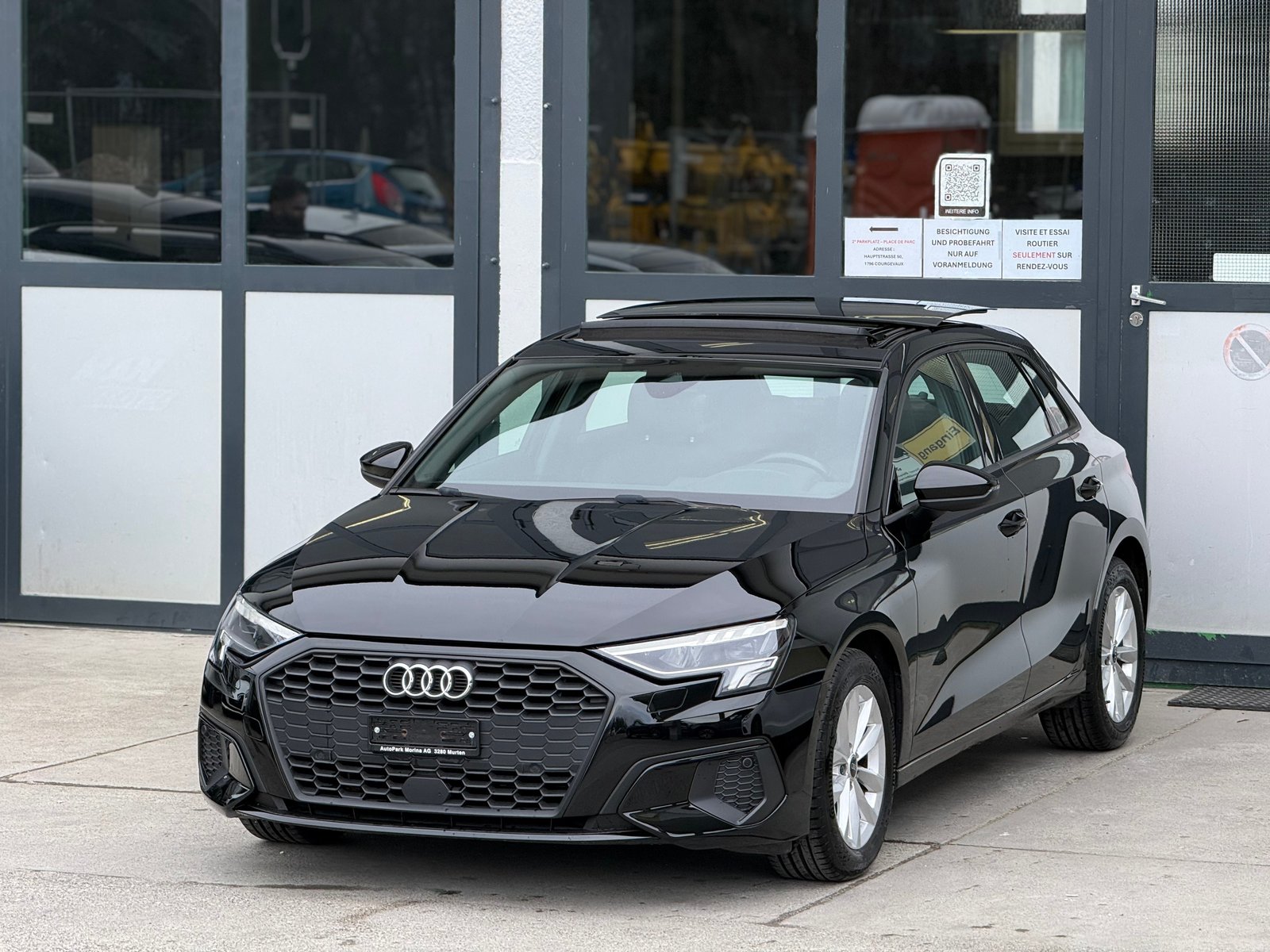 AUDI A3 Sportback 35 TFSI Attraction S-tronic, Mild-Hybrid Petrol/Electric, Second hand / Used, Automatic - 2