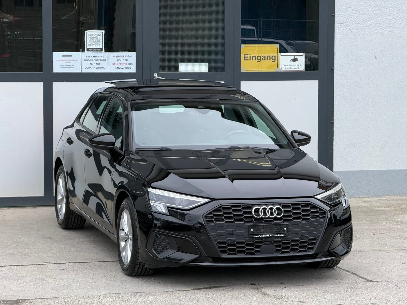 AUDI A3 Sportback 35 TFSI Attraction S-tronic, Mild-Hybrid Petrol/Electric, Second hand / Used, Automatic - 4