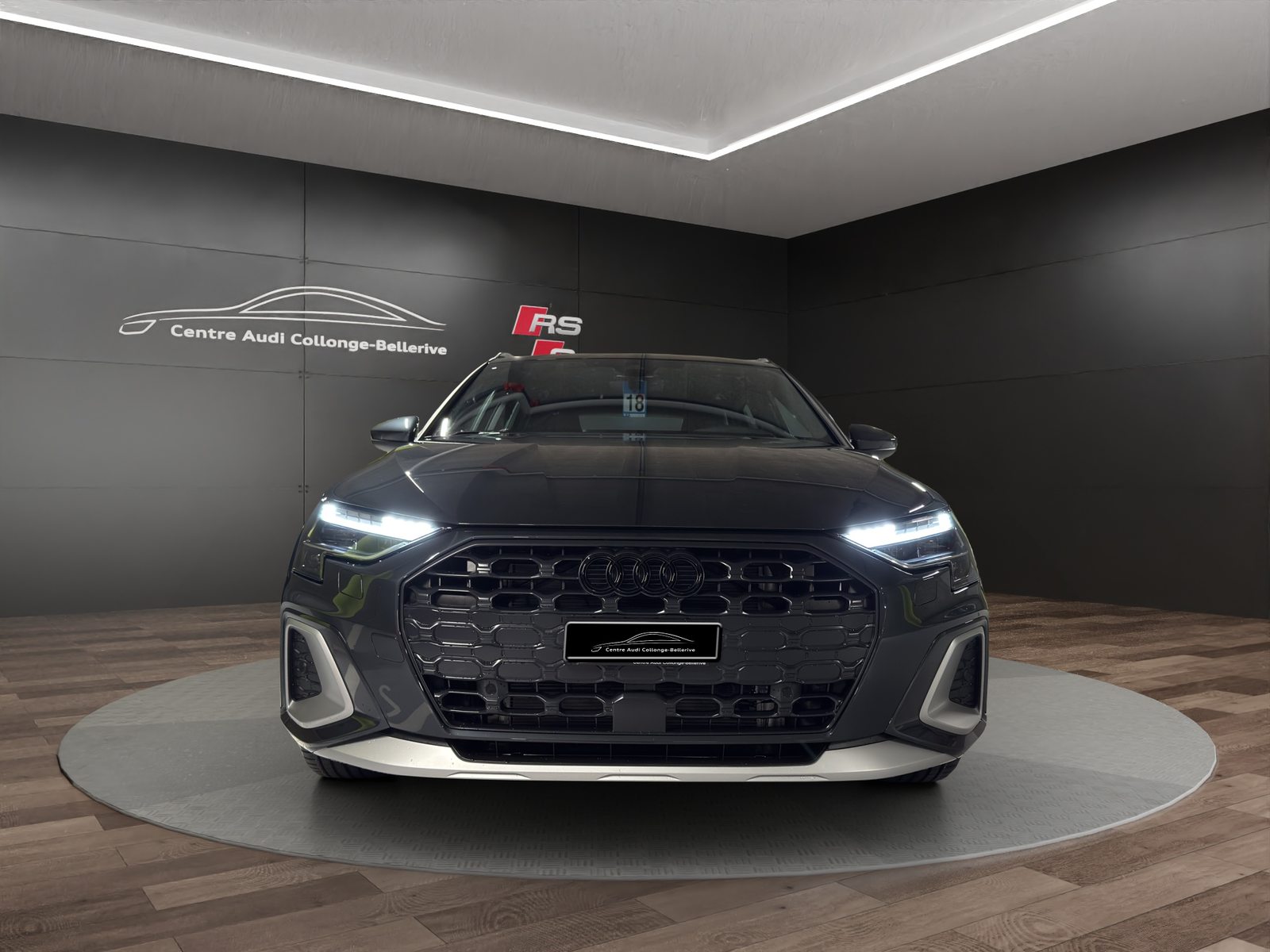 AUDI A3 allstreet 40 TFSI e Attraction, Voll-Hybrid Benzin/Elektro, Occasion / Gebraucht, Automatik - 2