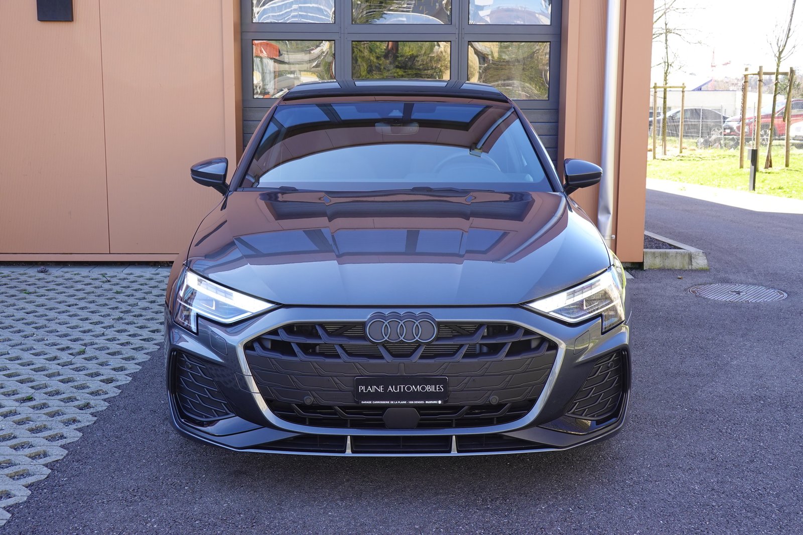 AUDI A3 Limousine 35 TFSI S-Line Attraction S-tronic, Mild-Hybrid Petrol/Electric, Second hand / Used, Automatic - 2