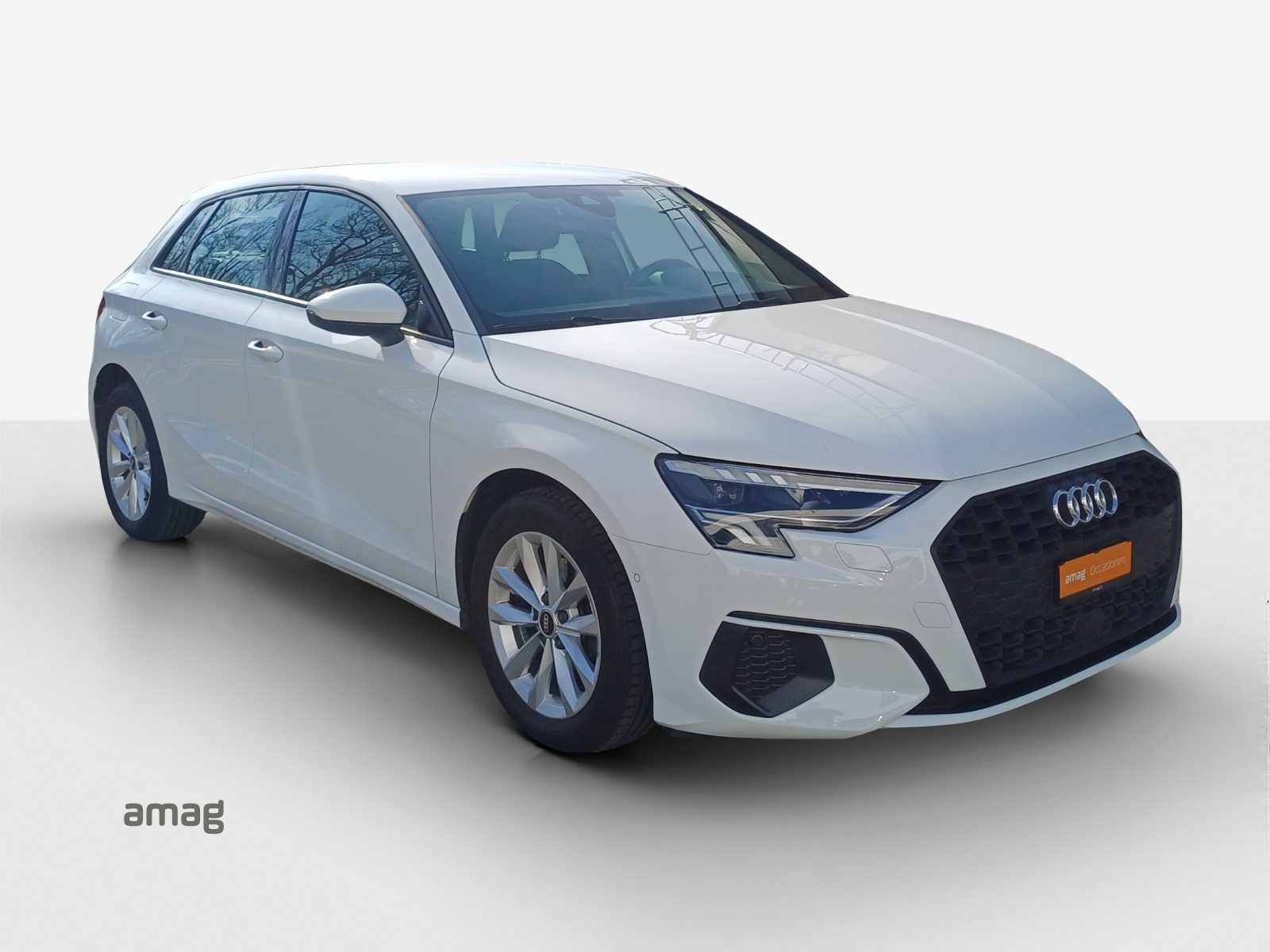 AUDI A3 Sportback 35 TFSI Attraction, Benzin, Occasion / Gebraucht, Automatik - 6