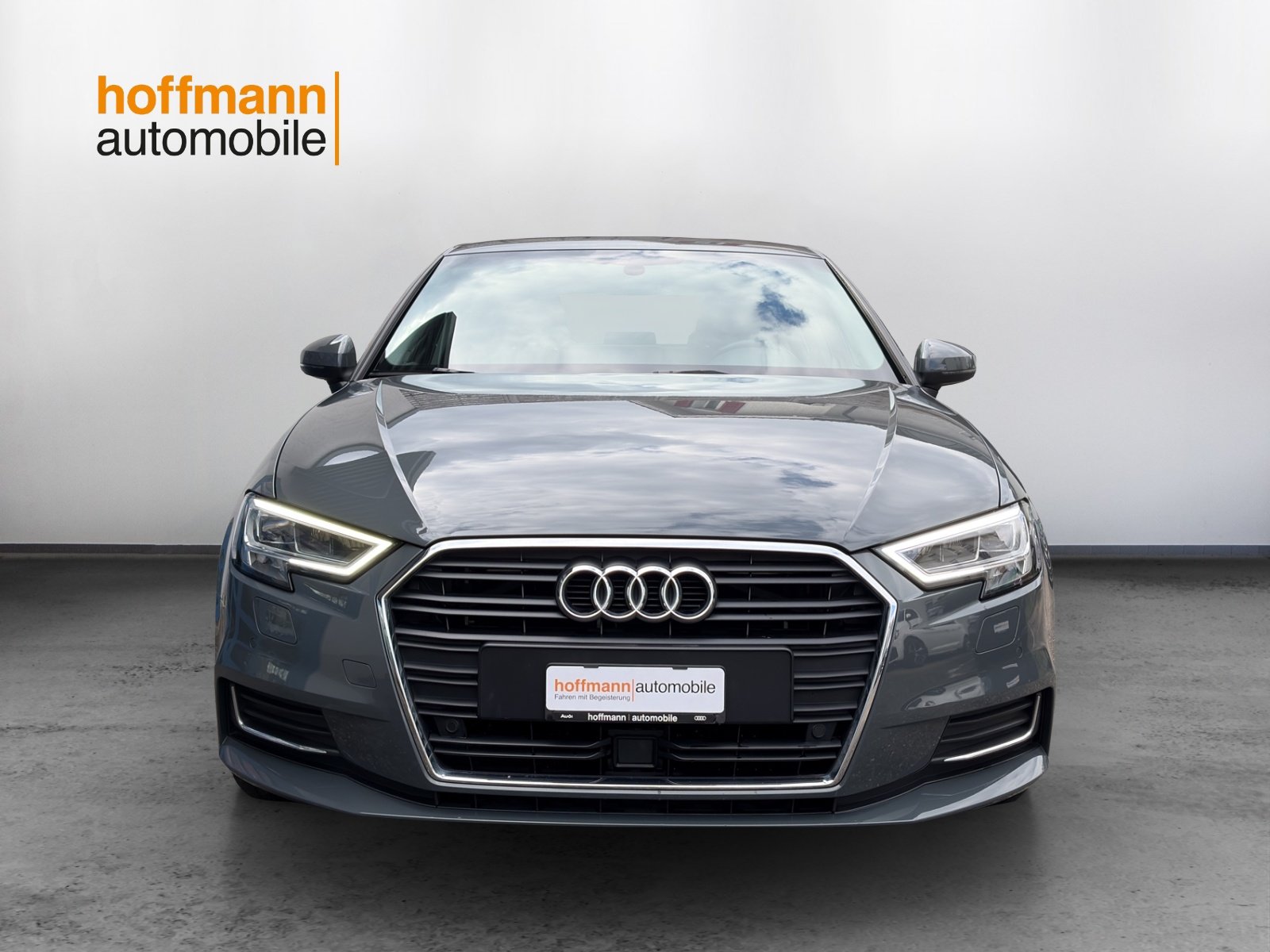 AUDI A3 Sportback 2.0 TFSI Design quattro S-tronic, Petrol, Second hand / Used, Automatic - 2