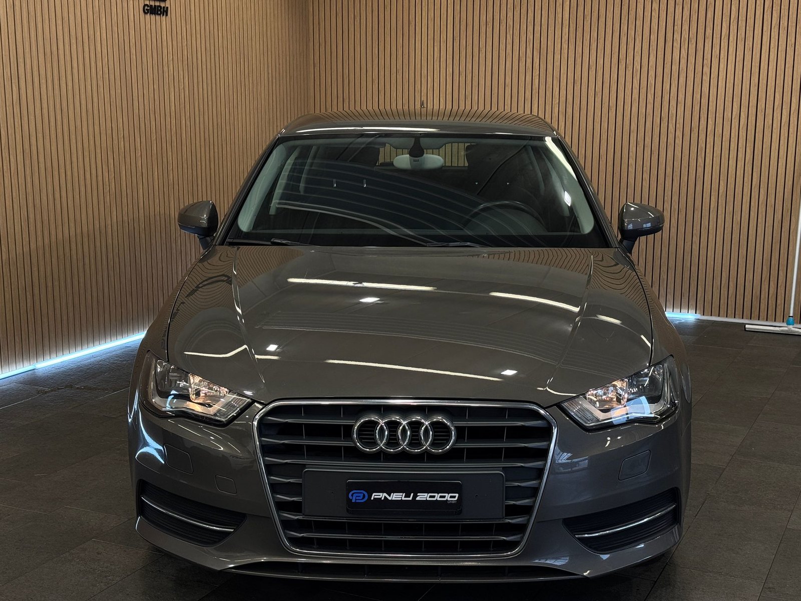 AUDI A3 Sportback 1.2 TFSI Attraction, Benzin, Occasion / Gebraucht, Handschaltung - 2