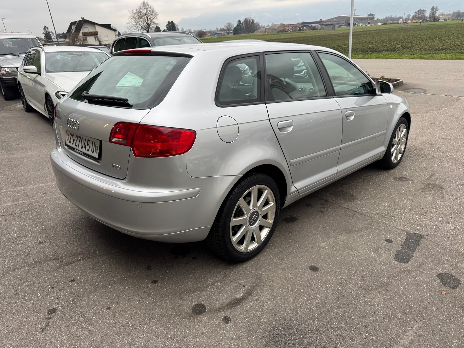 AUDI A3 Sportback 2.0 FSI Ambiente, Petrol, Second hand / Used, Manual - 4