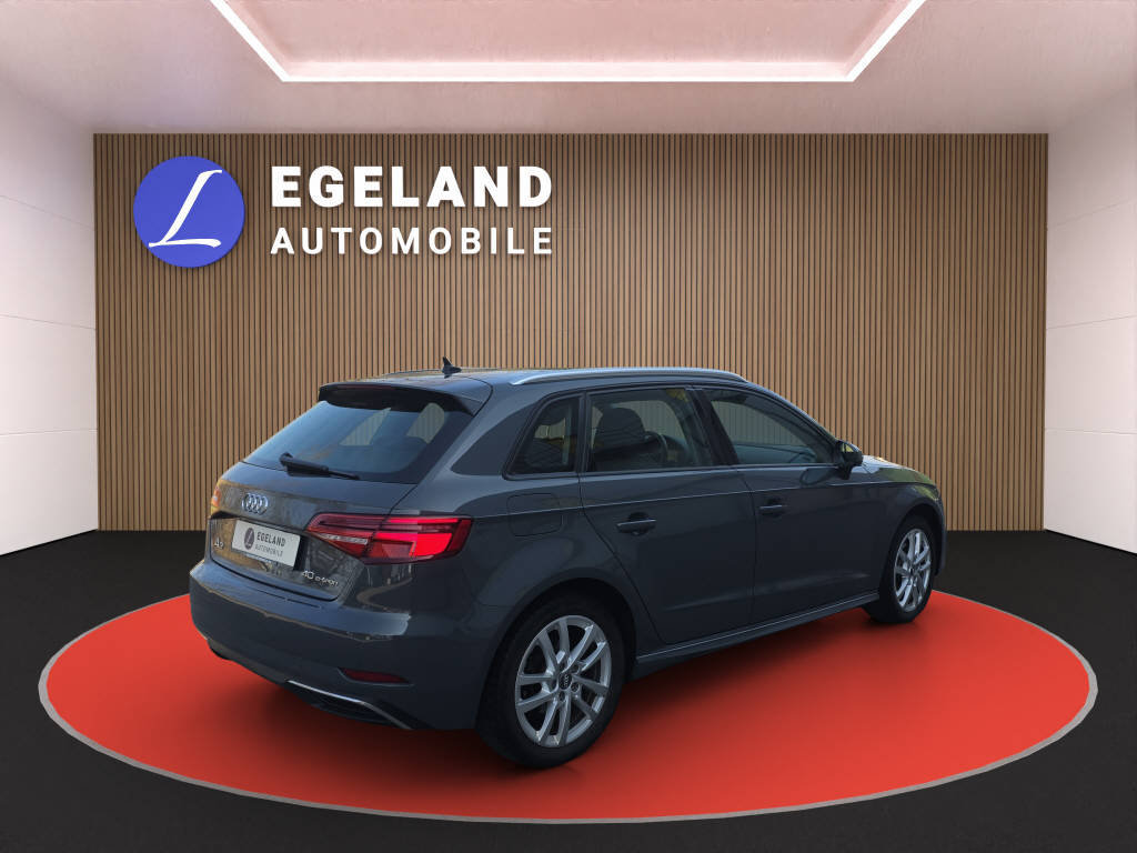 AUDI A3 Sportback 1.4 40 e-tron Sport S-Tronic, Hybride Rechargeable Essence/Électricité, Occasion / Utilisé, Automatique - 4