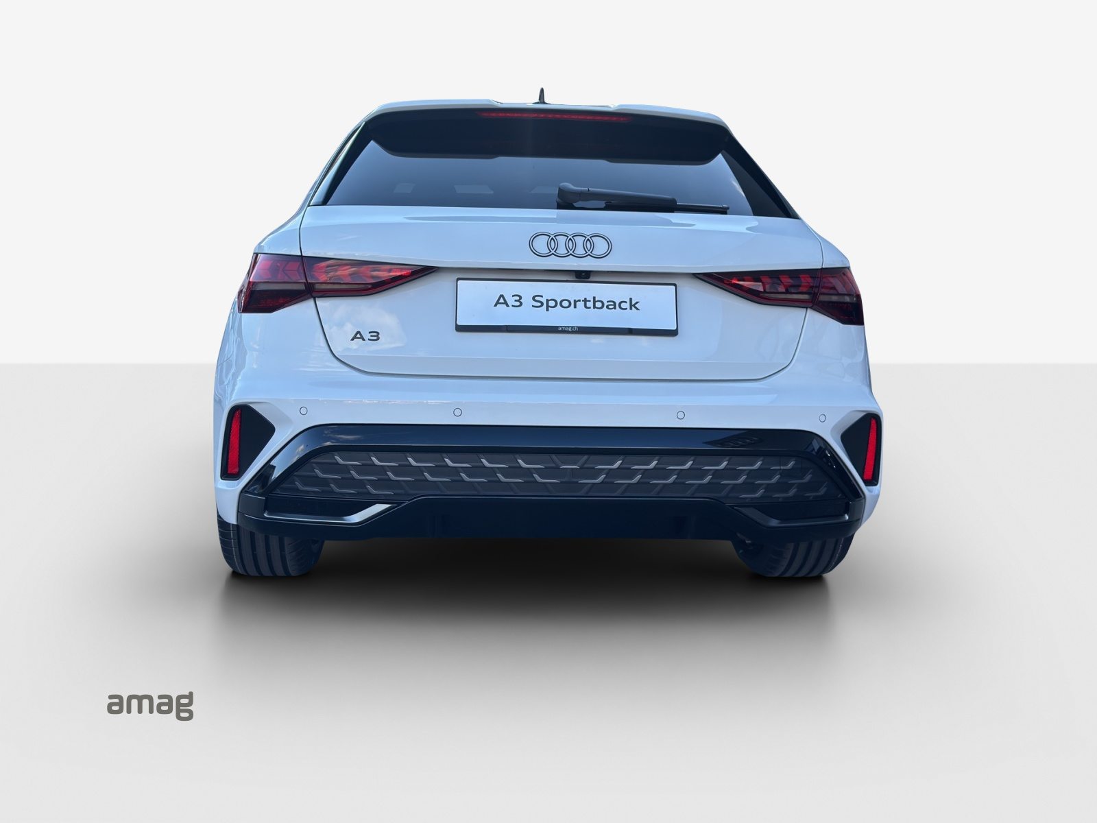 AUDI A3 Sportback 35 TFSI S line Attraction, Essence, Occasion / Utilisé, Automatique - 4