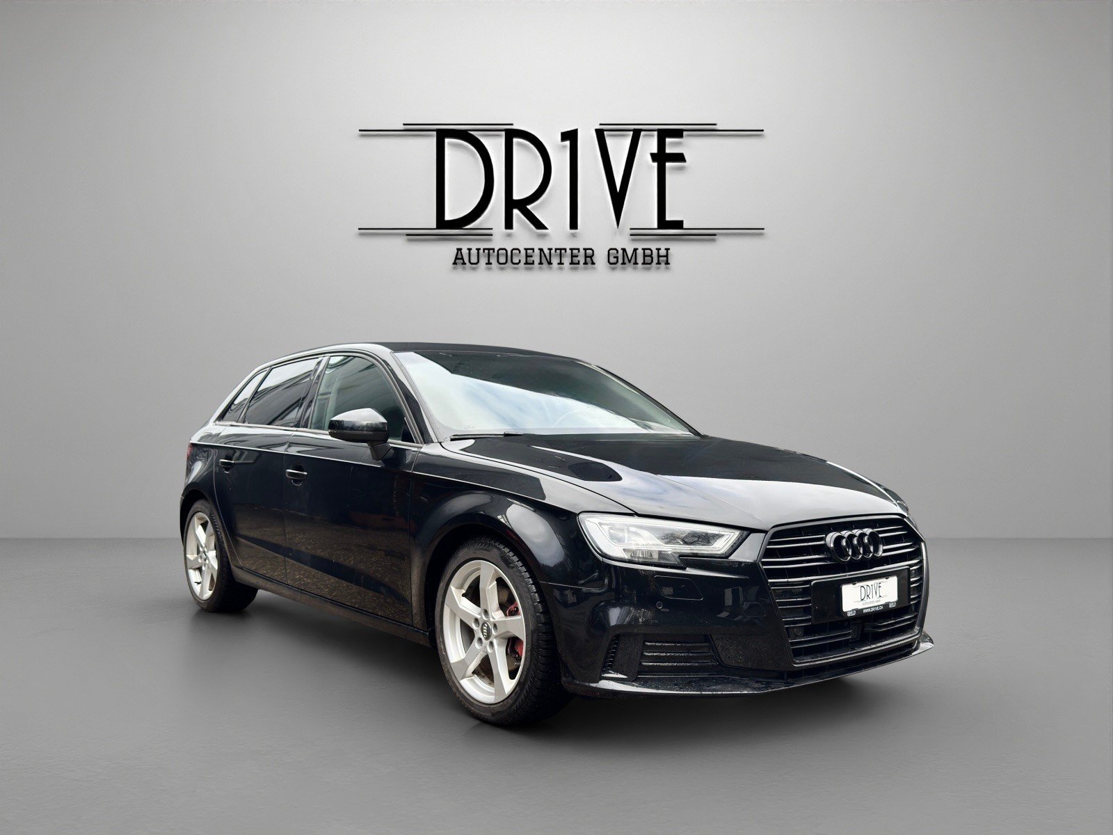 AUDI A3 Sportback 30 TDI Sport S-tronic, Diesel, Second hand / Used, Automatic - 3