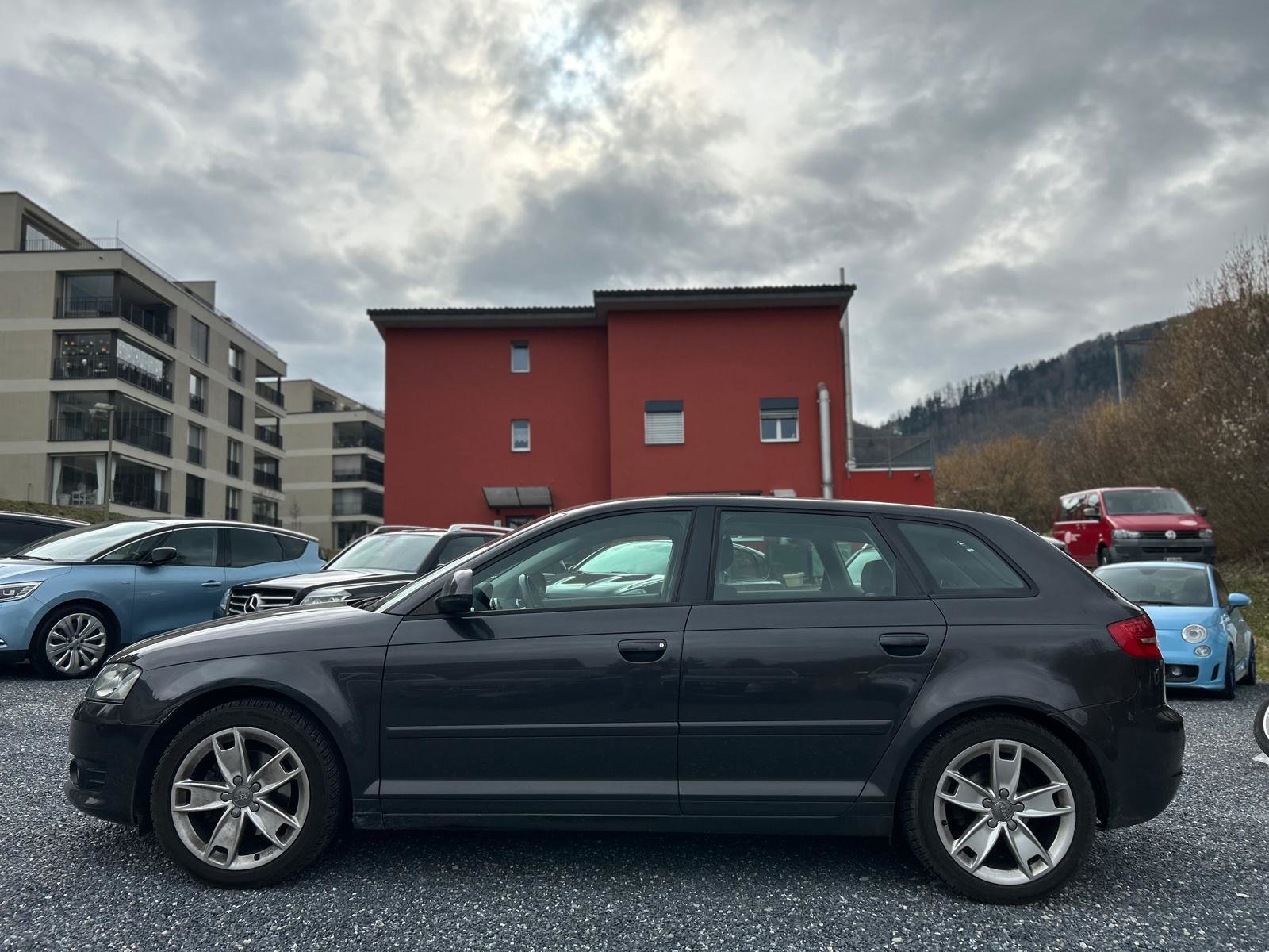 AUDI A3 Sportback 1.4 TFSI Ambiente, Benzin, Occasion / Gebraucht, Handschaltung - 2