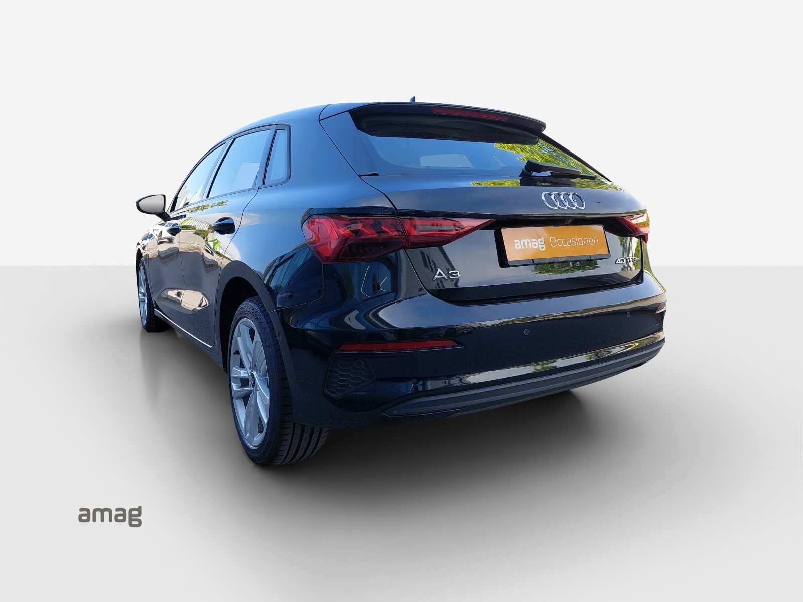 AUDI A3 Sportback 40 TFSI e Attraction, Voll-Hybrid Benzin/Elektro, Occasion / Gebraucht, Automatik - 3