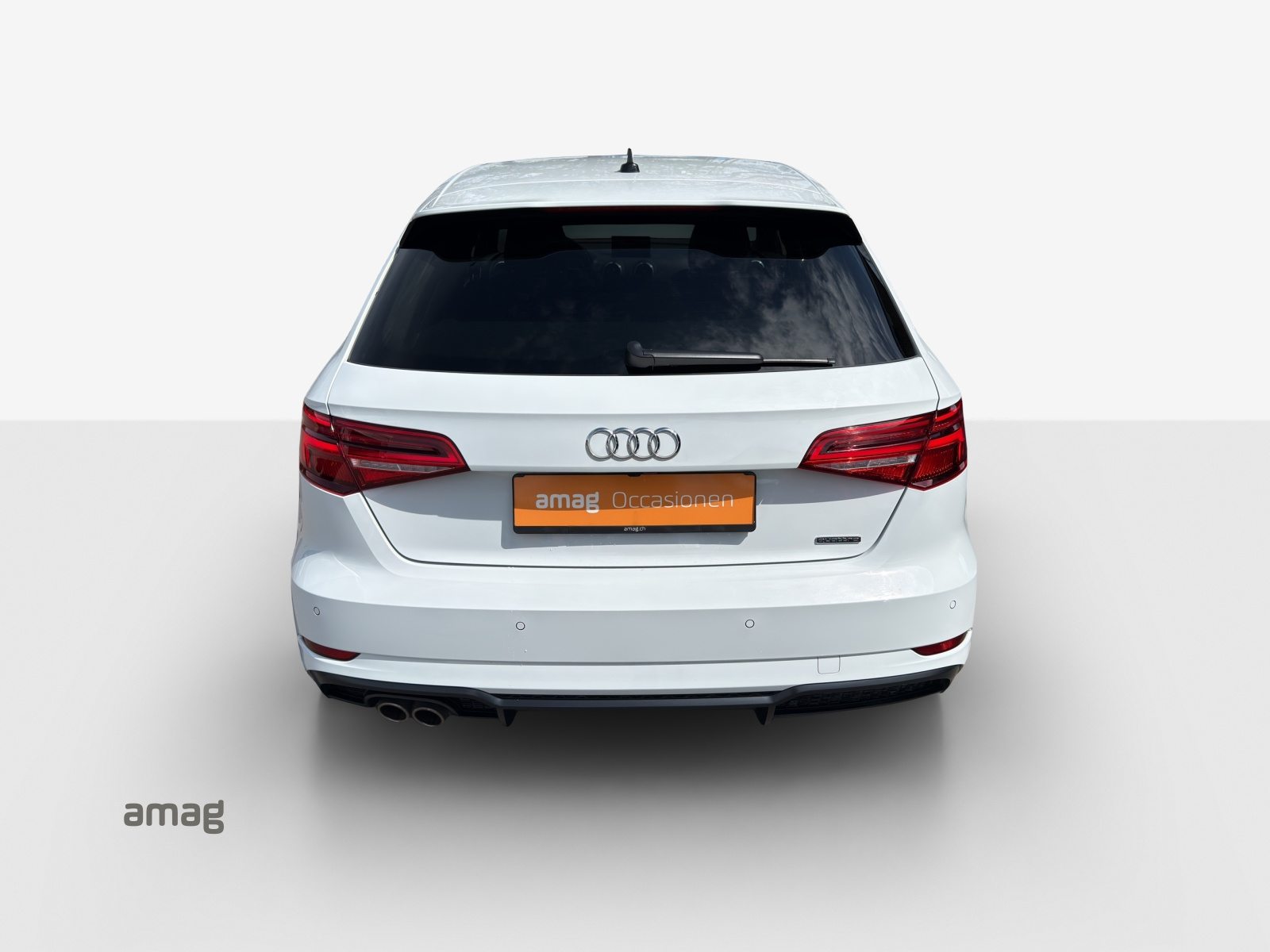 AUDI A3 Sportback 40 TFSI sport Attraction, Petrol, Second hand / Used, Automatic - 4