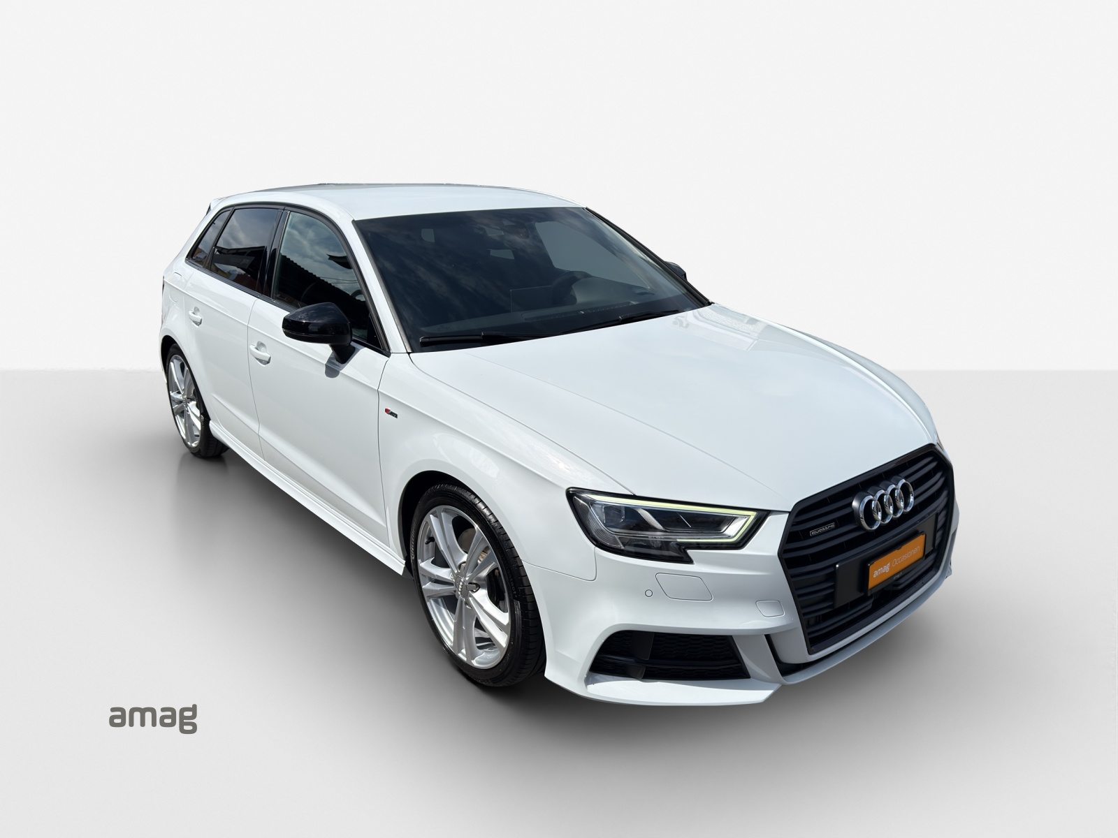 AUDI A3 Sportback 40 TFSI sport Attraction, Petrol, Second hand / Used, Automatic - 6